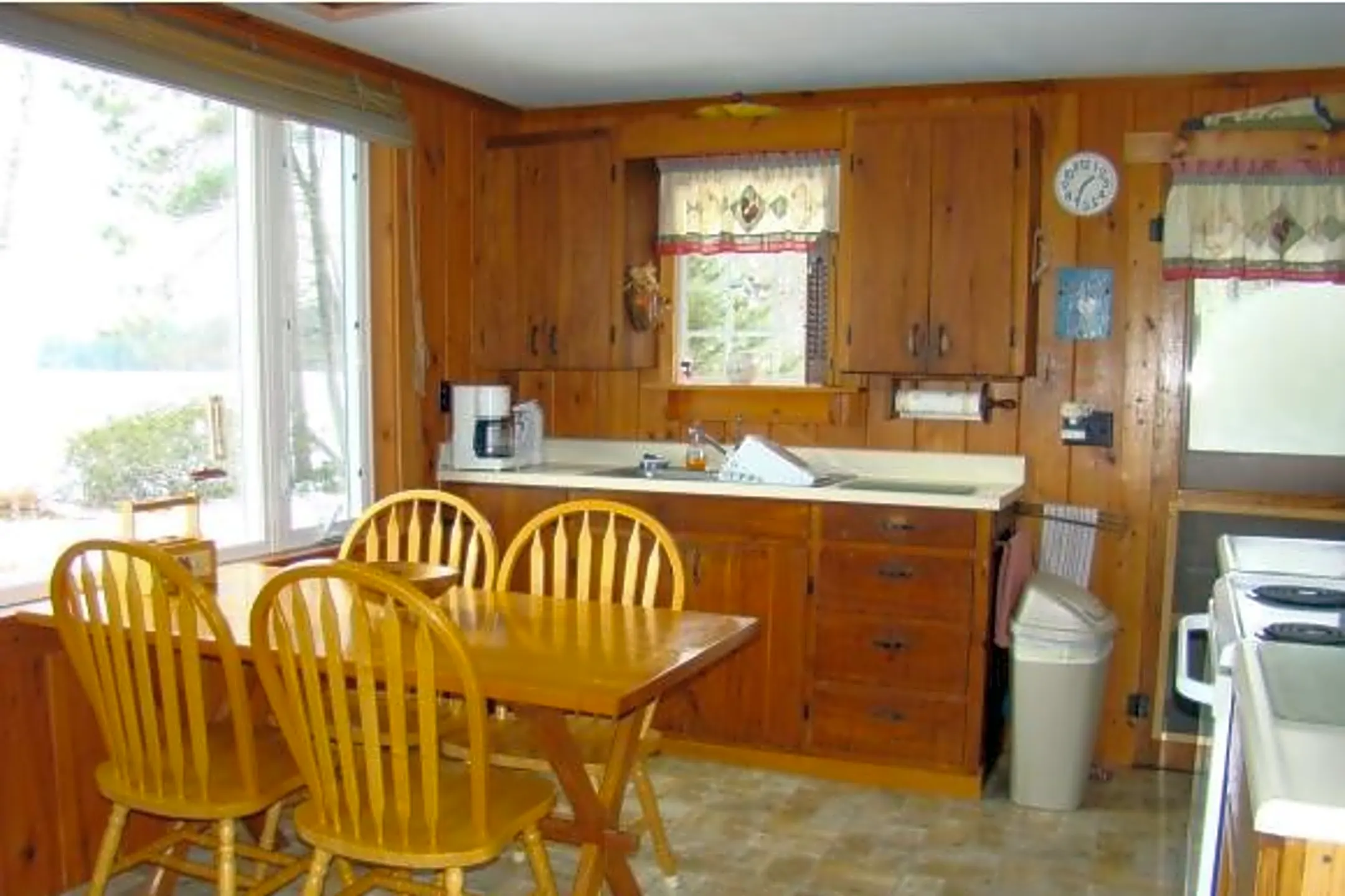 Kitchen - 33 Marden Point Rd - Holderness, NH