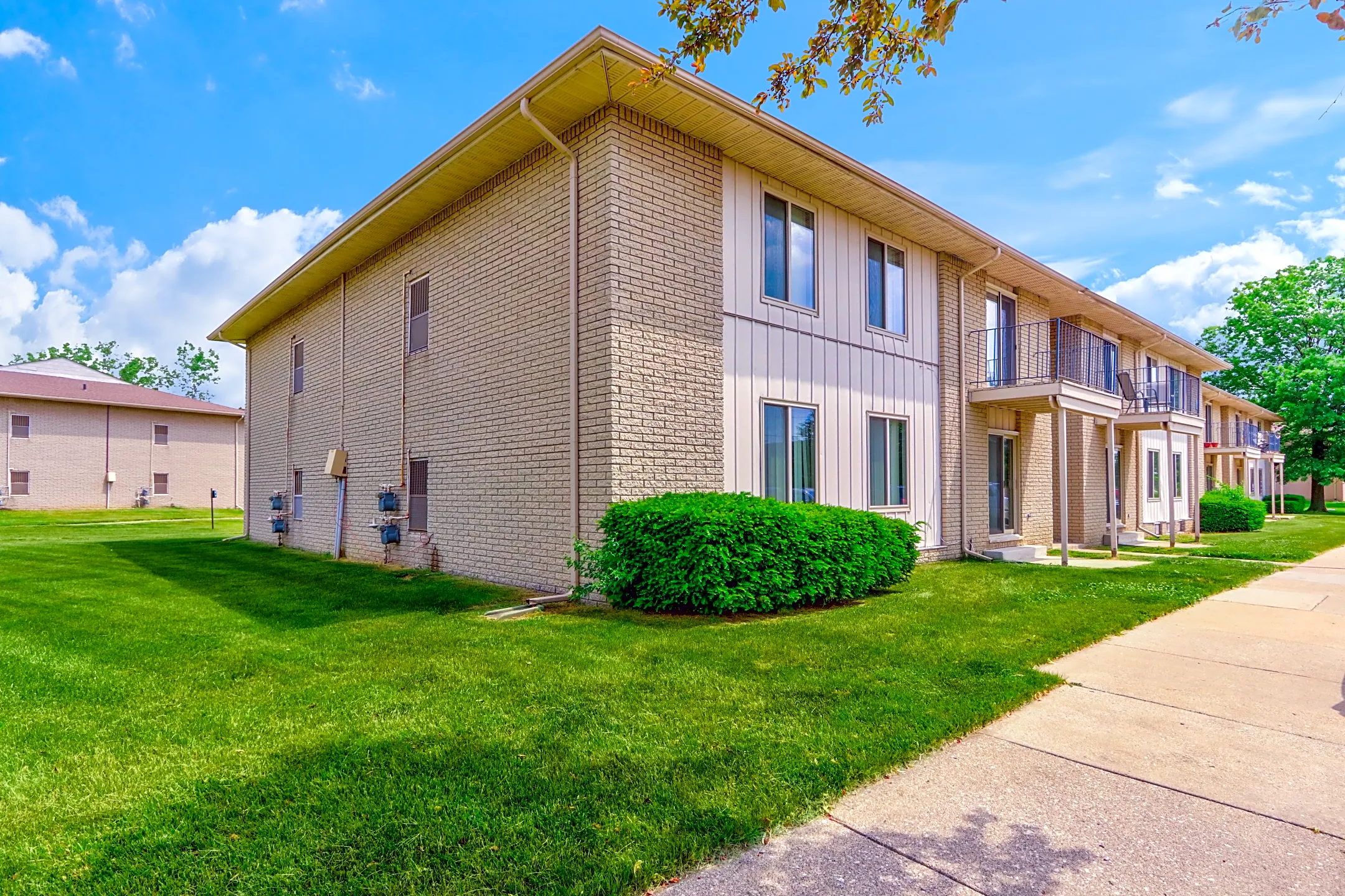 Bridgewood Apartments Brownstown, MI 48134