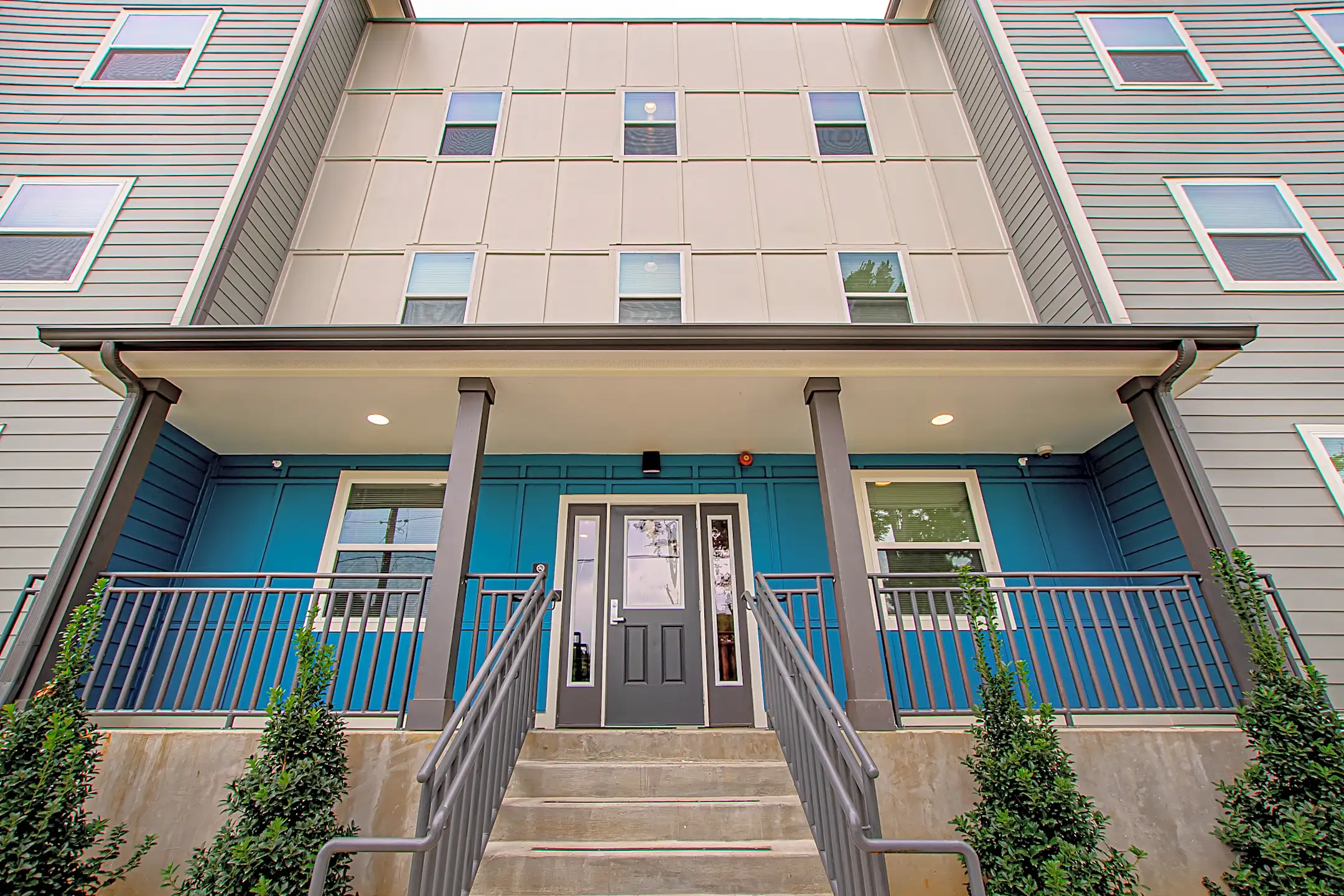 The Elysian III 1205 North Street Baton Rouge, LA Apartments for