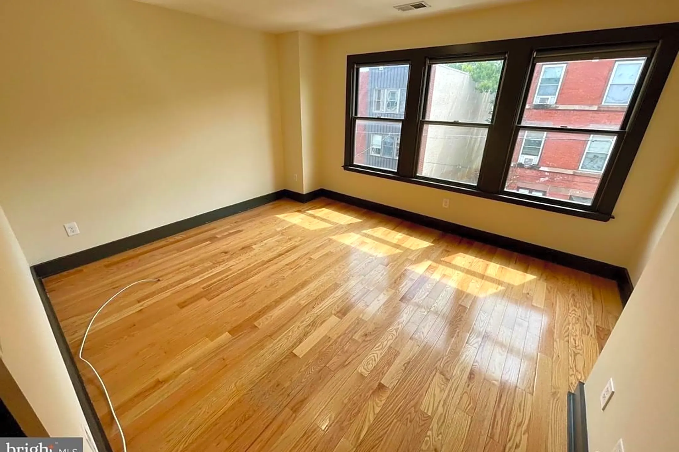 Living Room - 1930 N 18th St - Philadelphia, PA