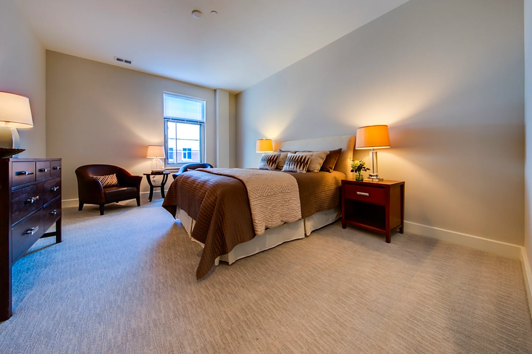 Fleur De Lis on Main Condominiums 324 E Main St Louisville, KY