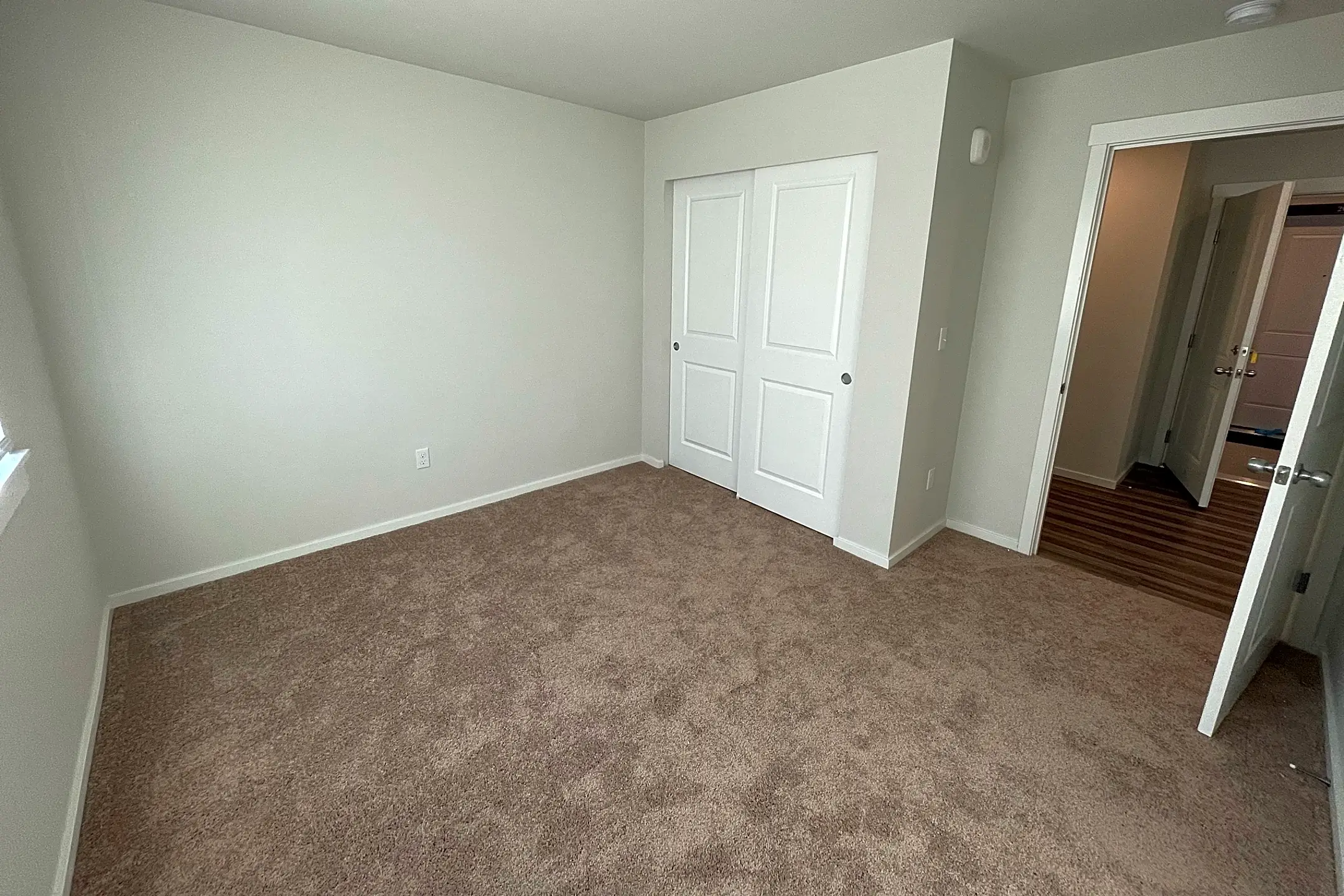 Grand Pacific Apartments 7015 South D Street WA Apartments