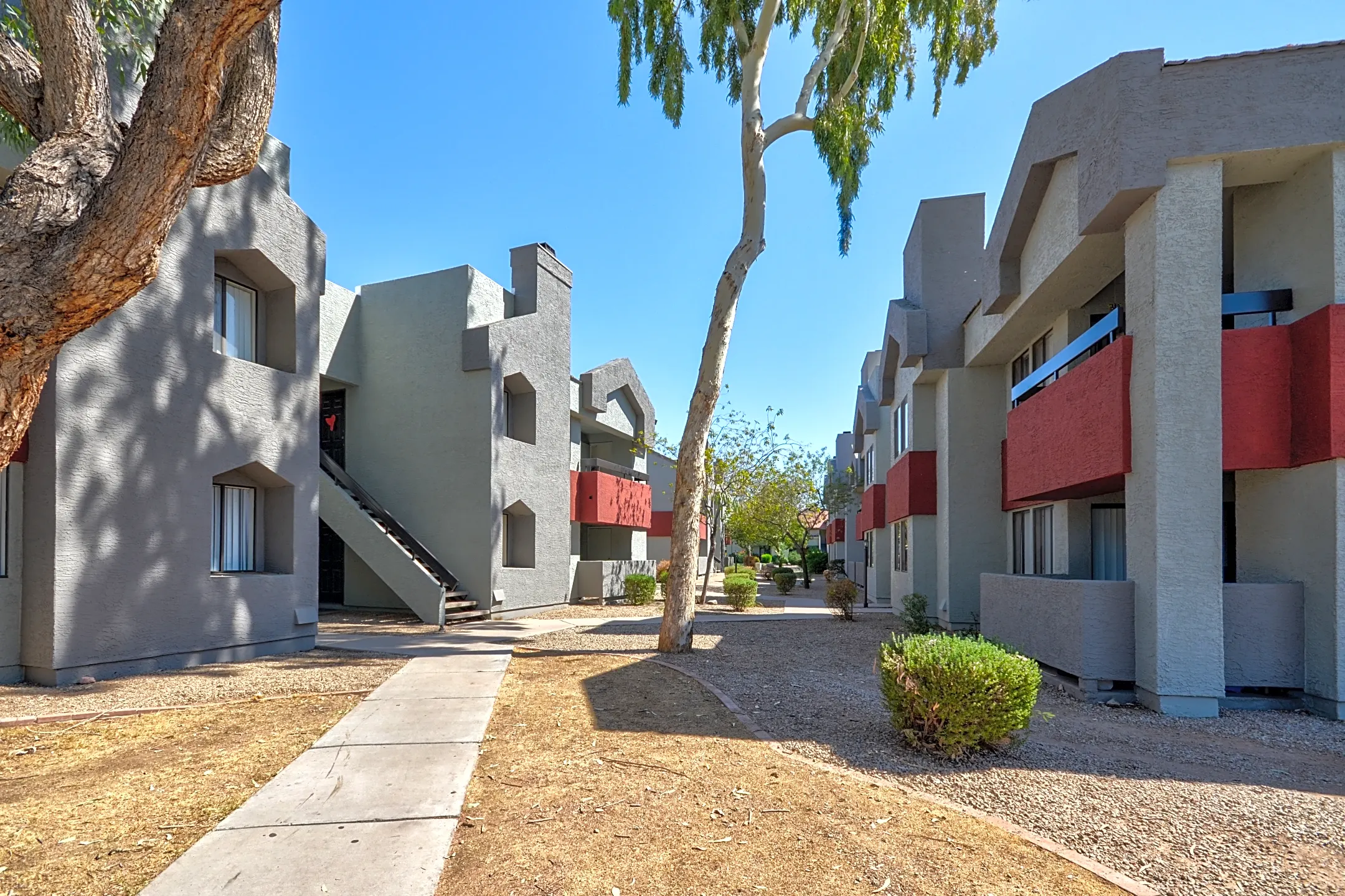 Vista Valley - 922 S Longmore | Mesa, AZ Apartments for Rent | Rent.