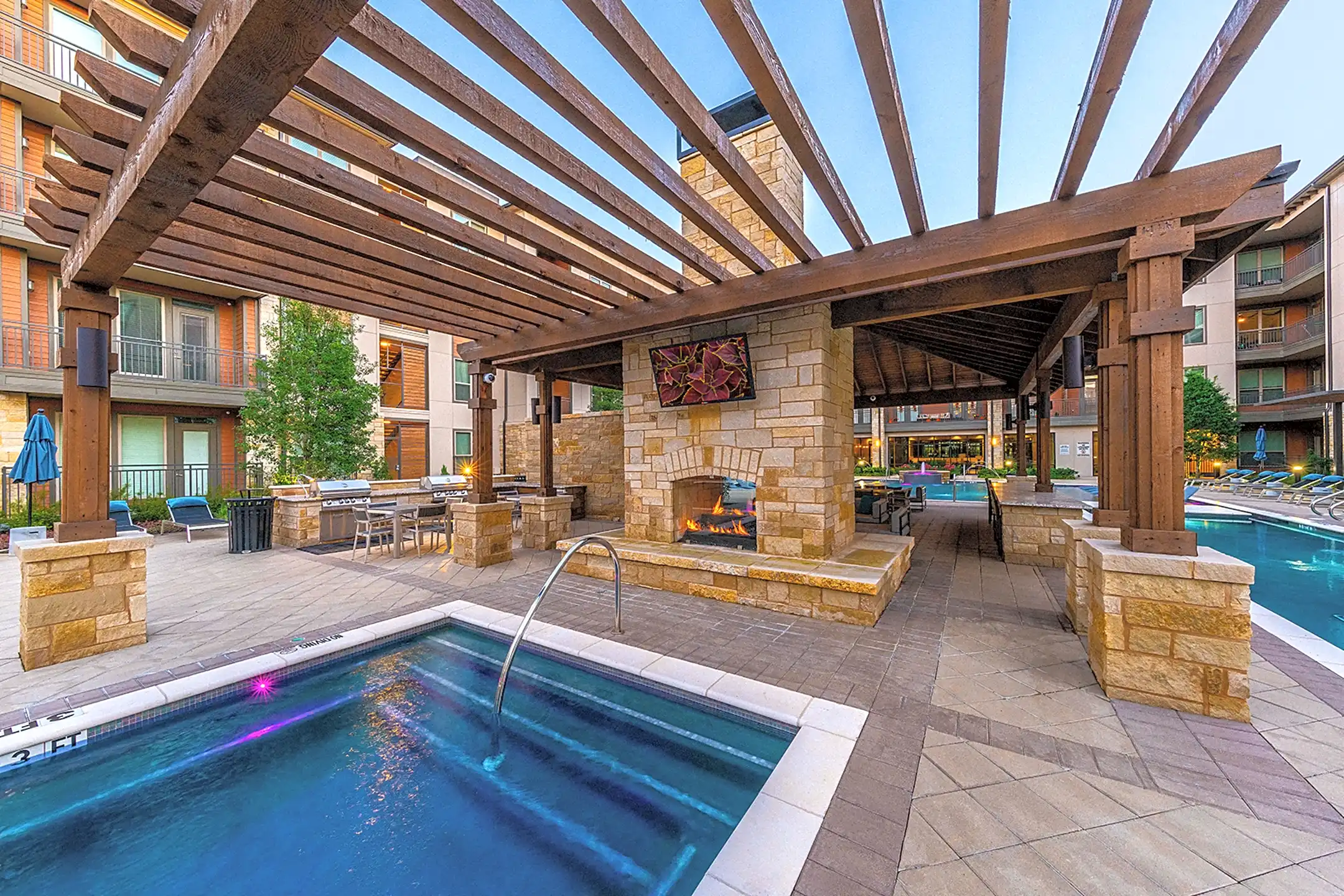 Bexley Grapevine 3535 Bluffs Lane Grapevine, TX Apartments for Rent