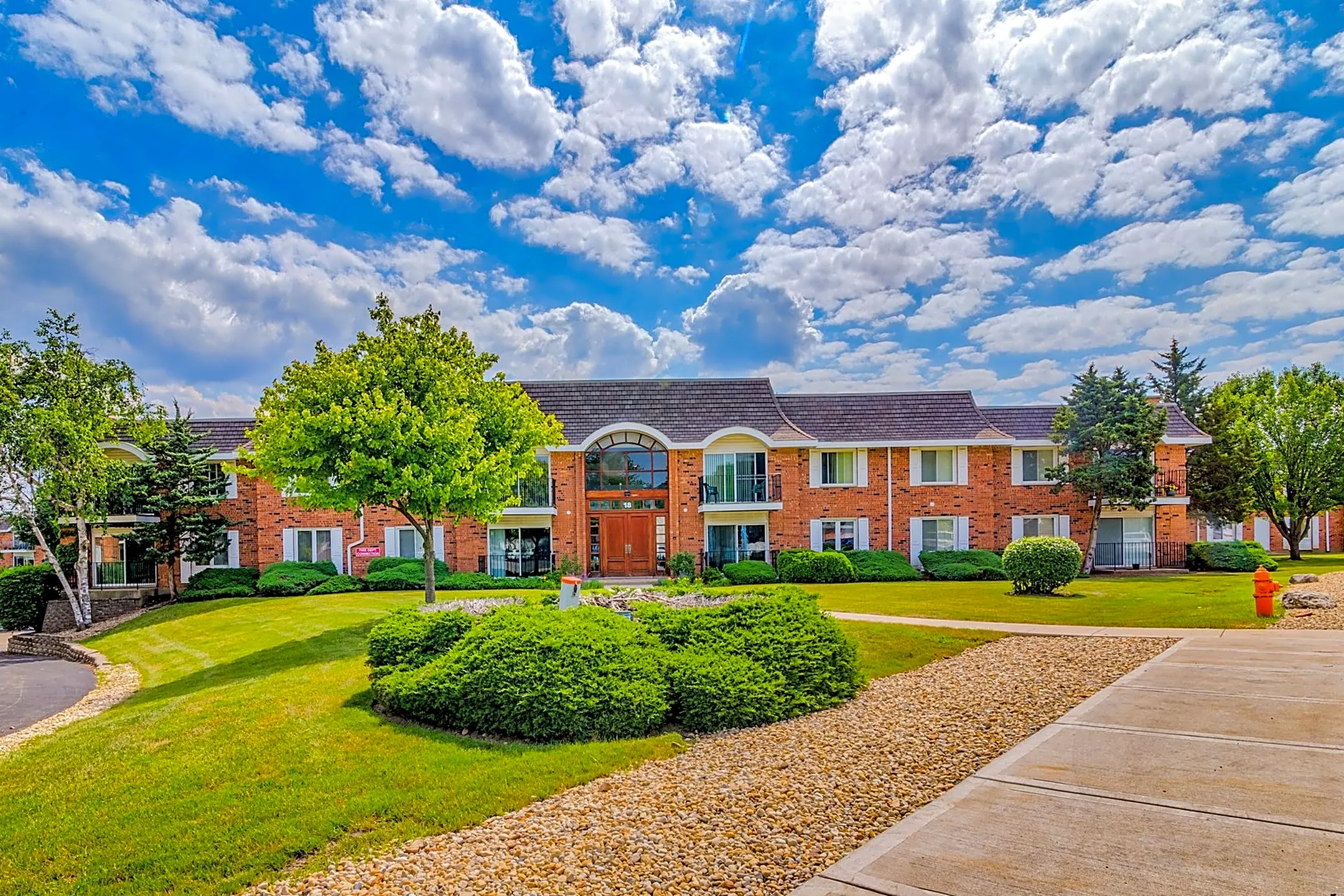 Huntington Naperville, IL 60540