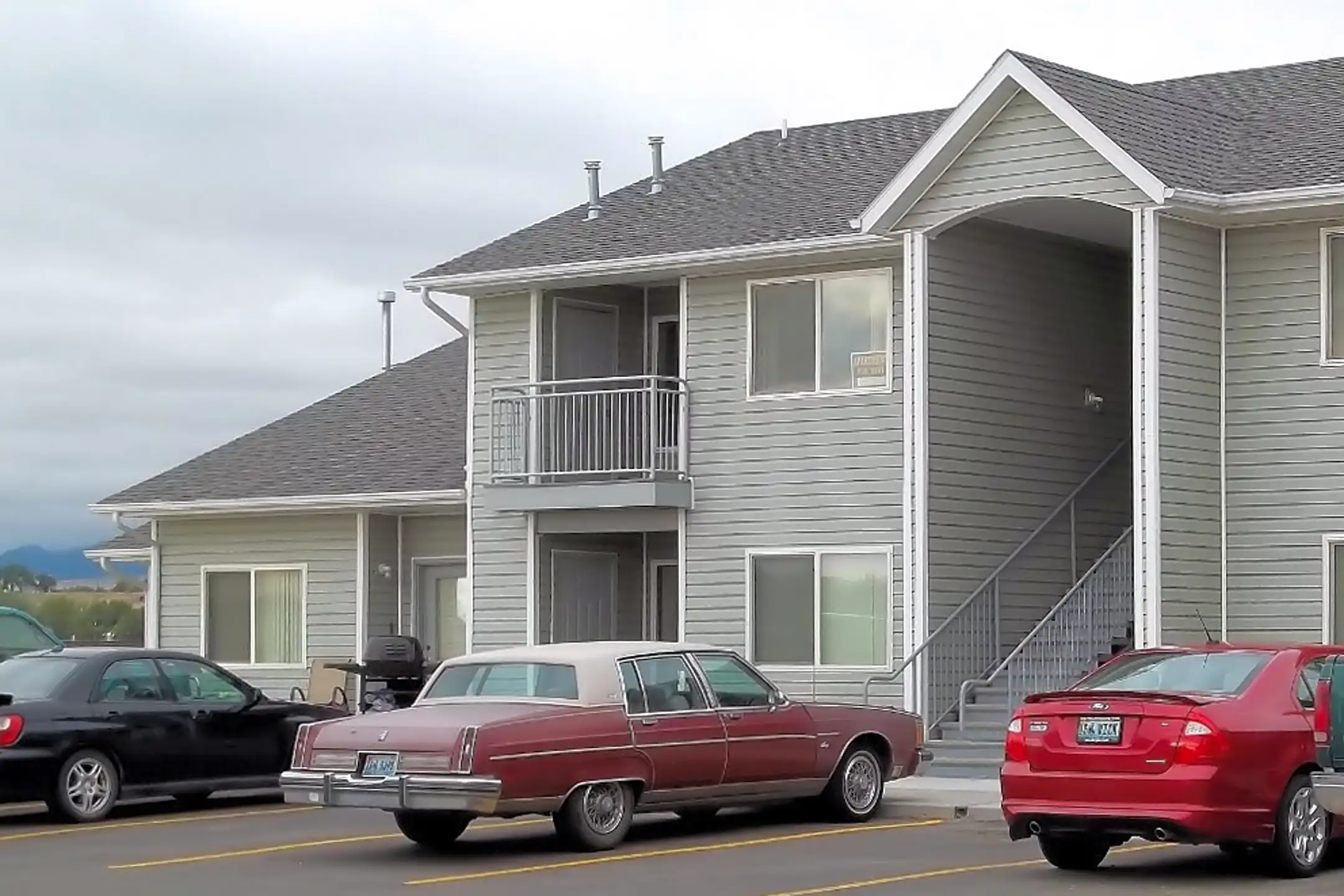 Cloud Peak Vista Apartments 160 Glencoe Way Buffalo, WY Apartments