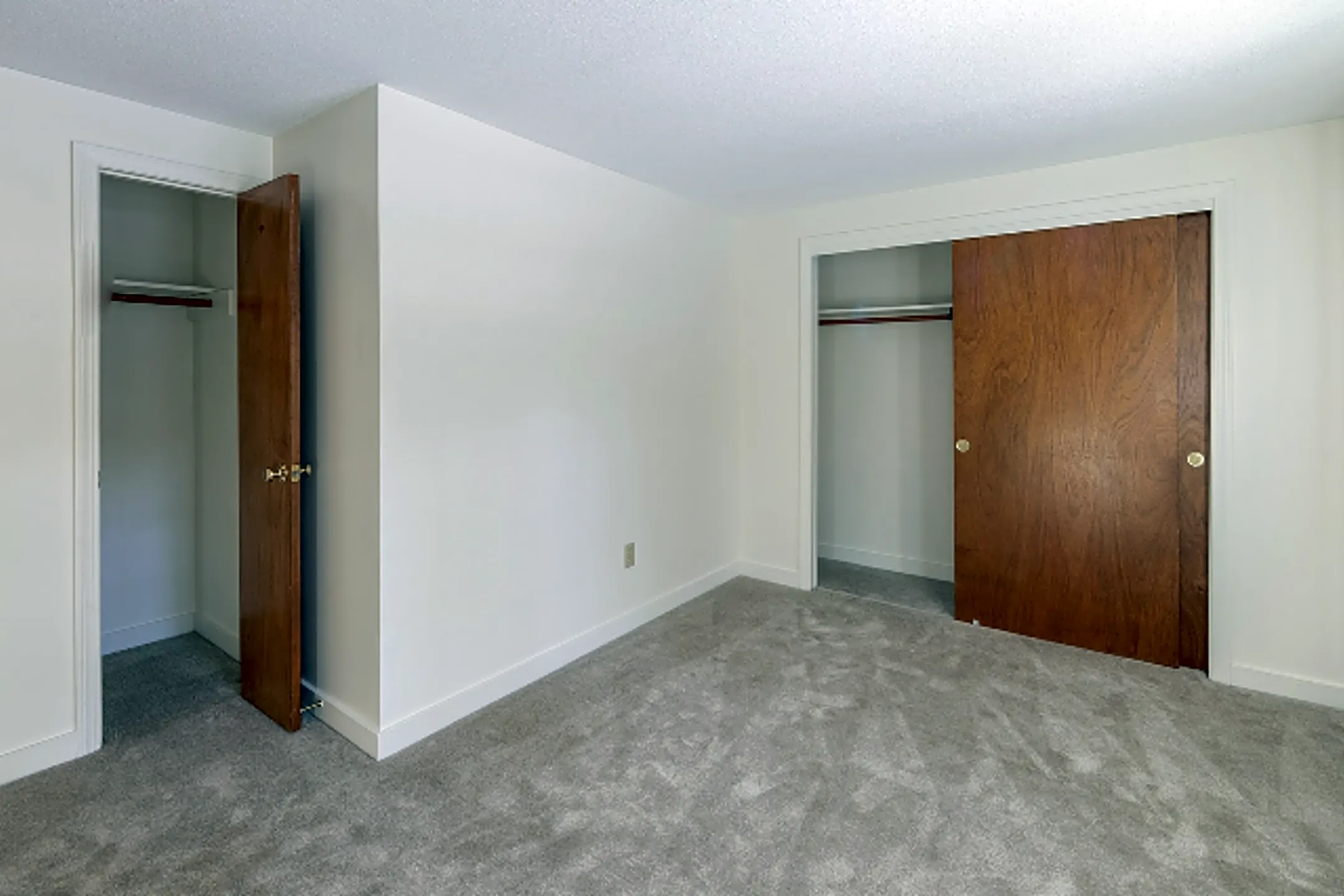 Princeton at Mill Pond Apartments 24 Monadnock Highway North