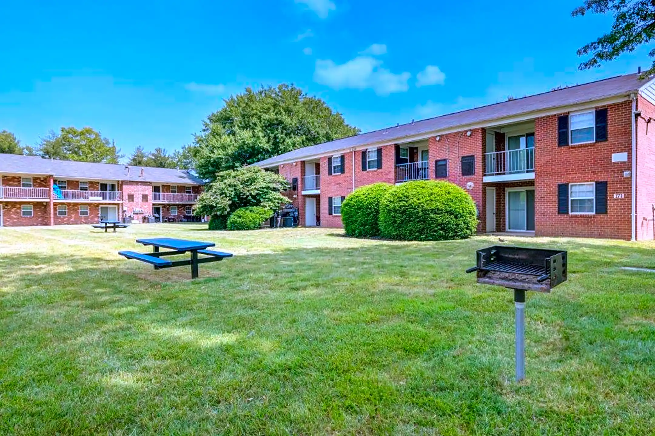 Mapleton Square Apartment Homes Apartments Dover, DE 19901