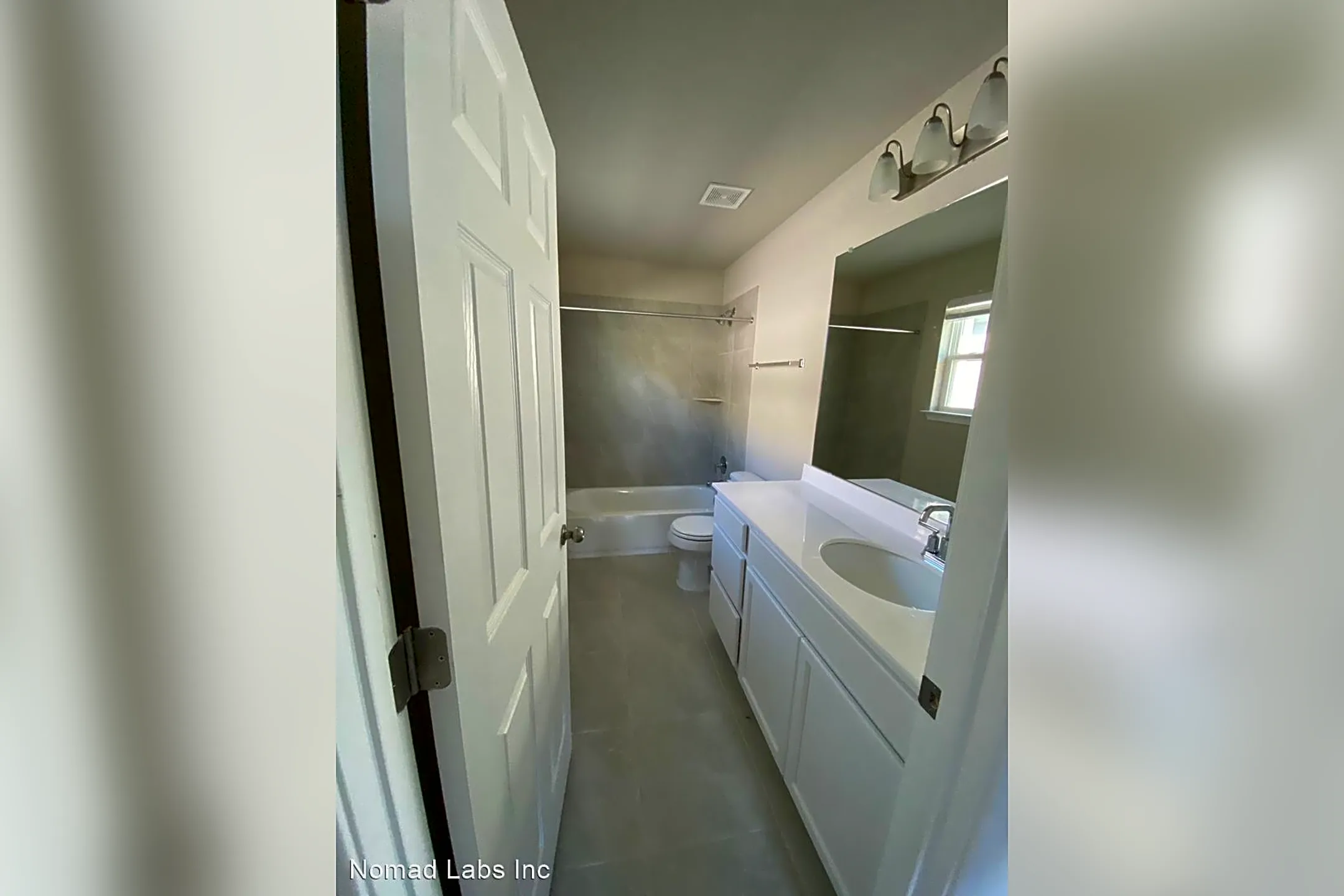 Bathroom - 1212 Devon Stetson Pl - Austin, TX
