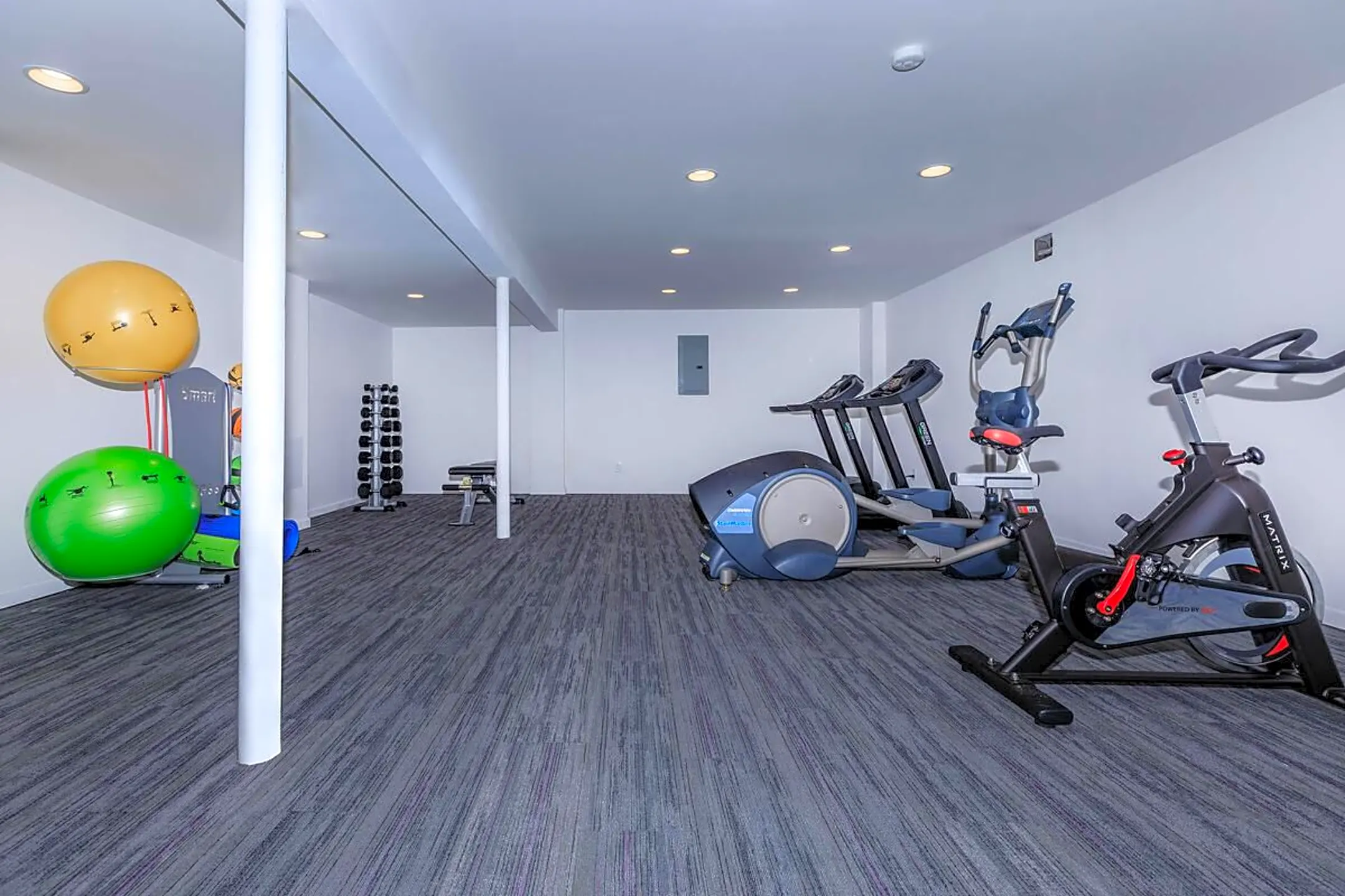 Fitness Weight Room - Summit Boutique Residences - Carmel, IN