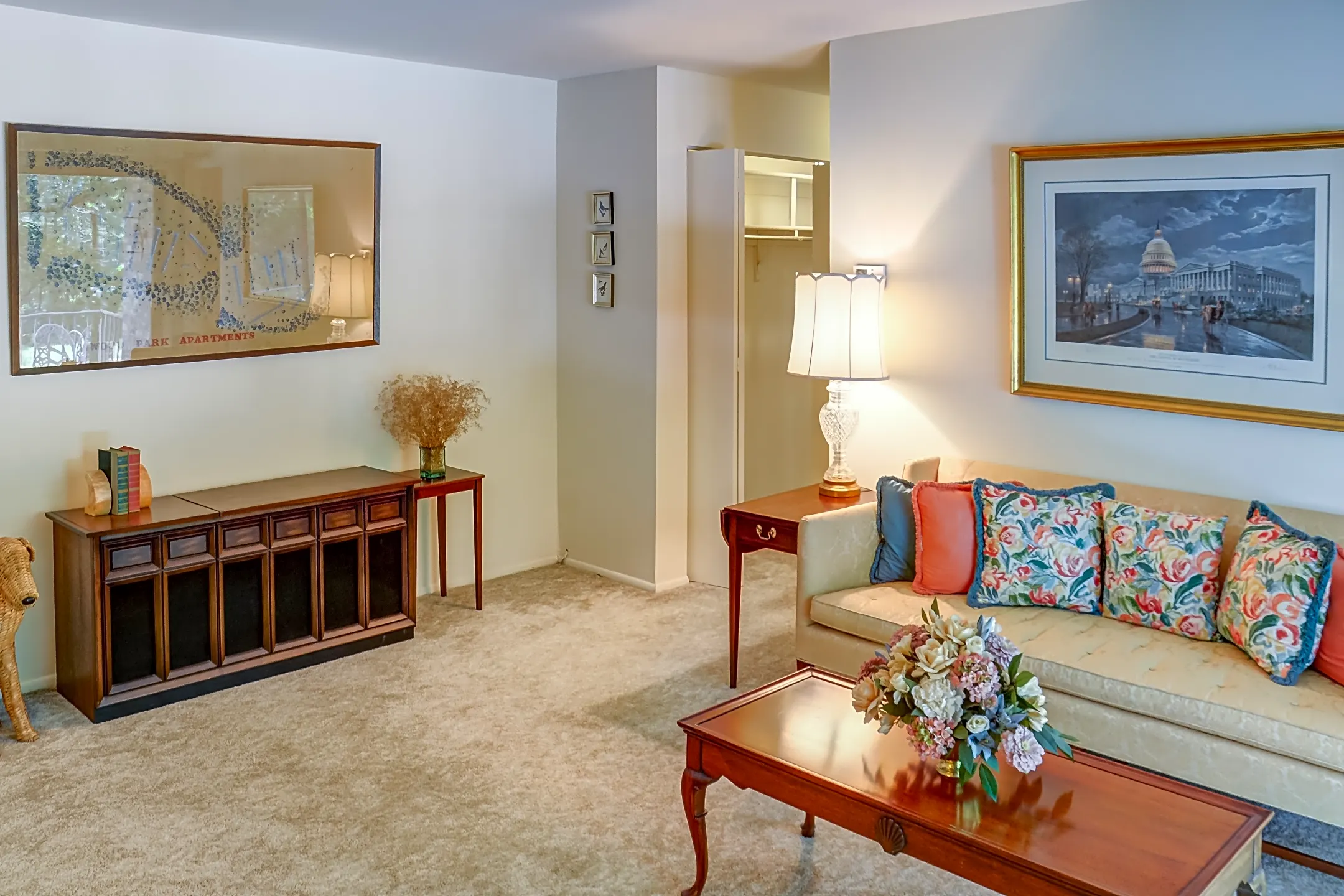Living Room - Kenwood Park Apartments - Rosedale, MD