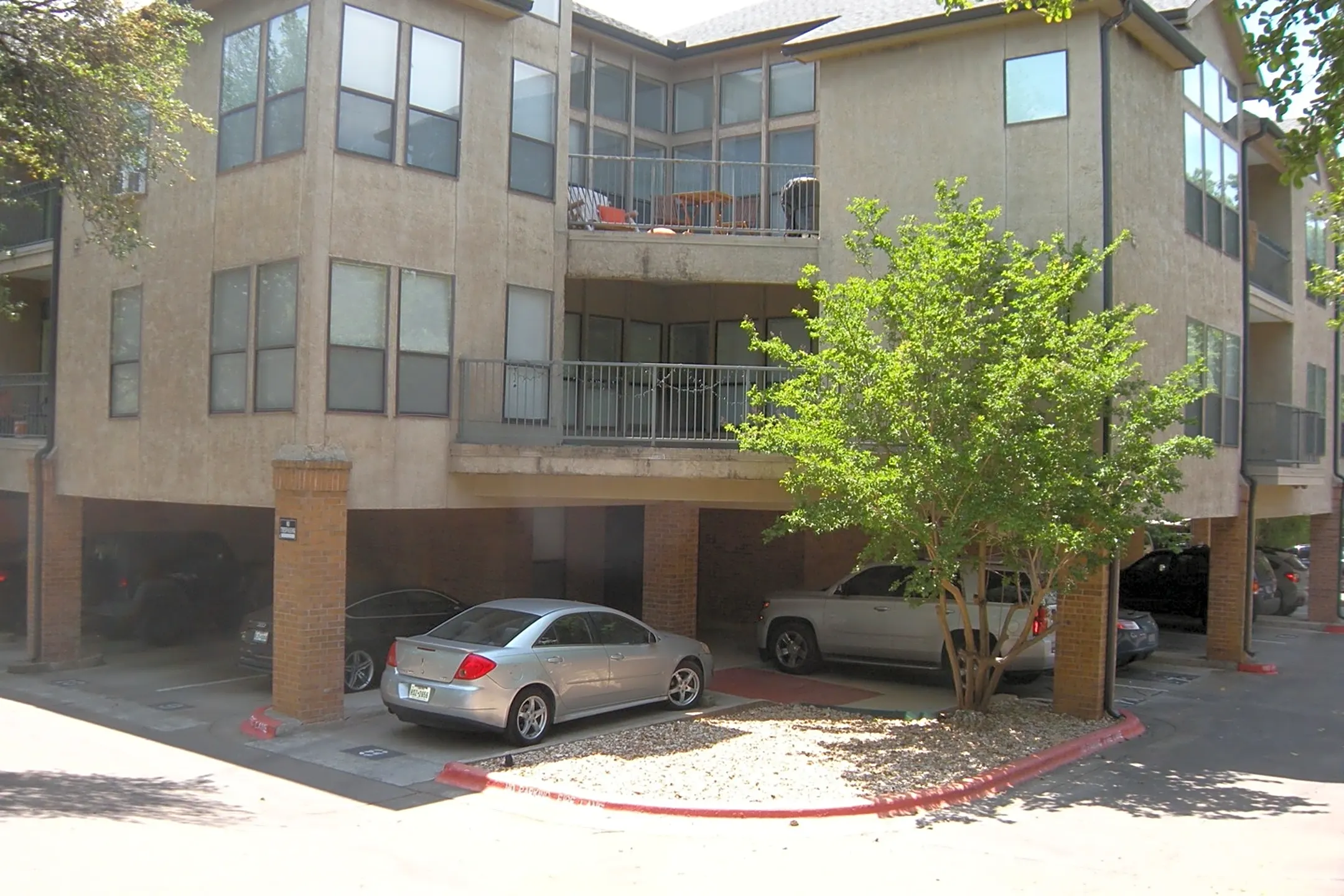 1910 Robbins Pl 1910 Robbins Pl unit 210 K613 Austin, TX Houses for