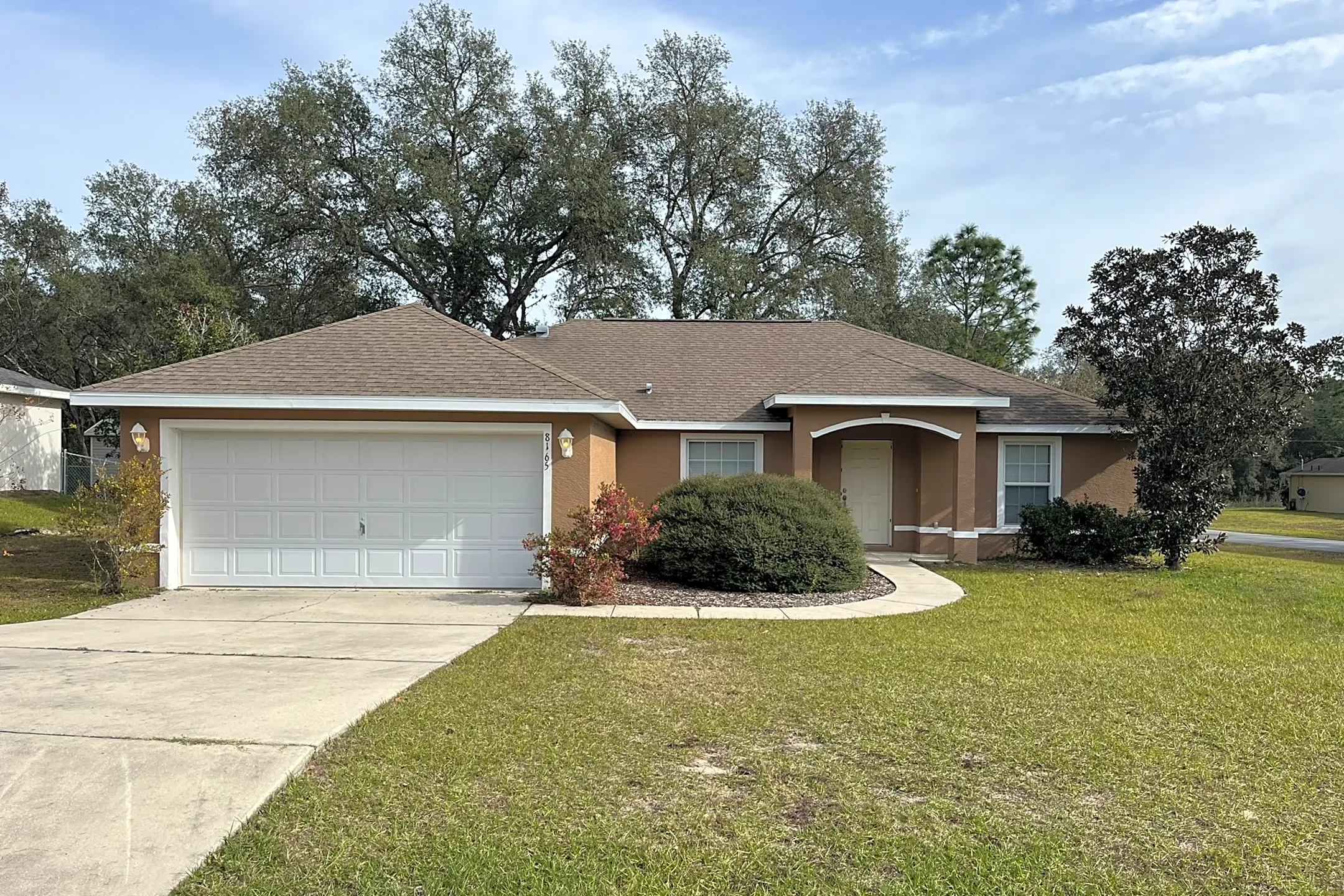 8165 N Pickinz Way Houses - Citrus Springs, FL 34433