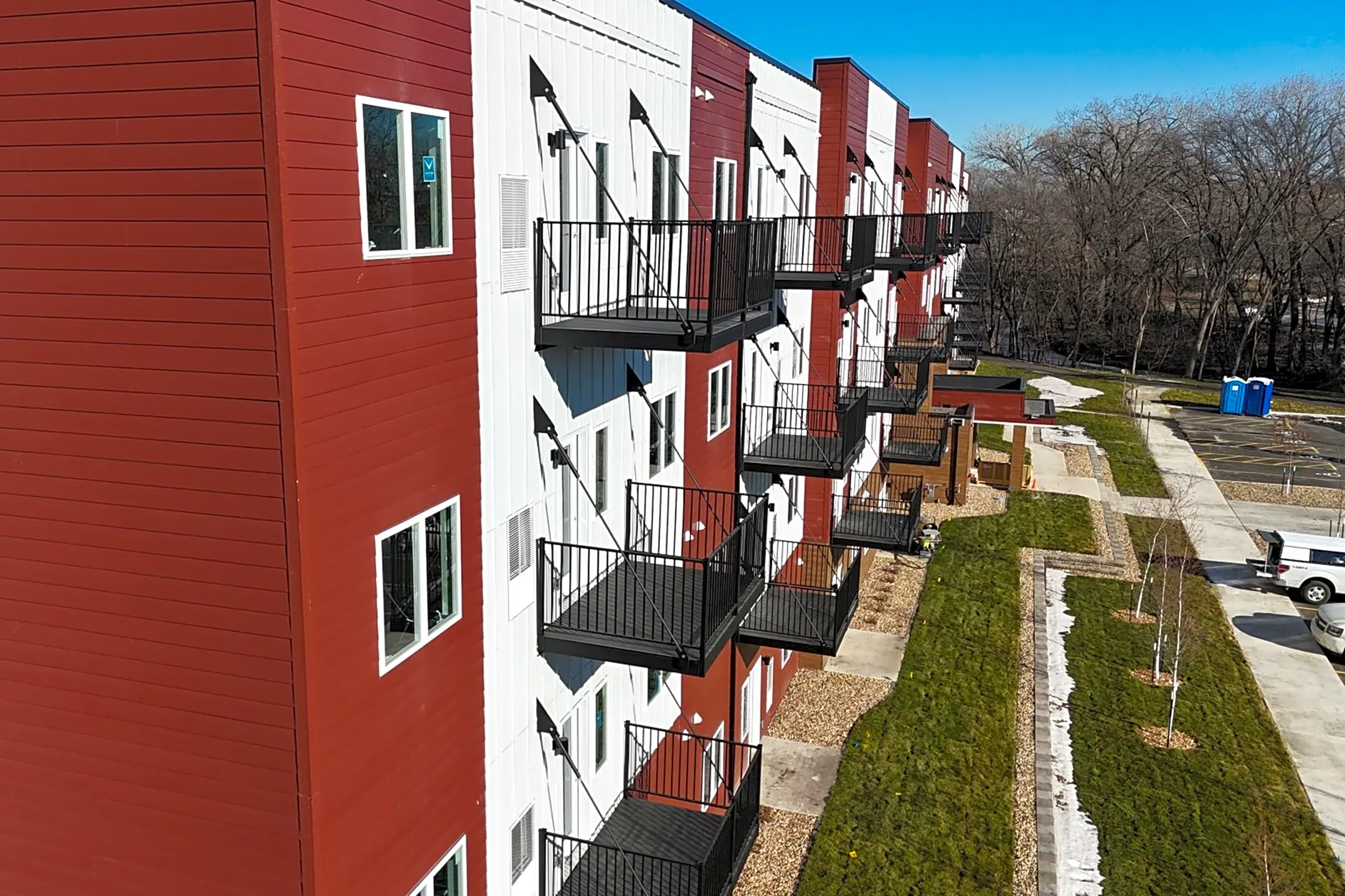 The River Apartments & Townhomes Apartments - Mason City, IA 50401