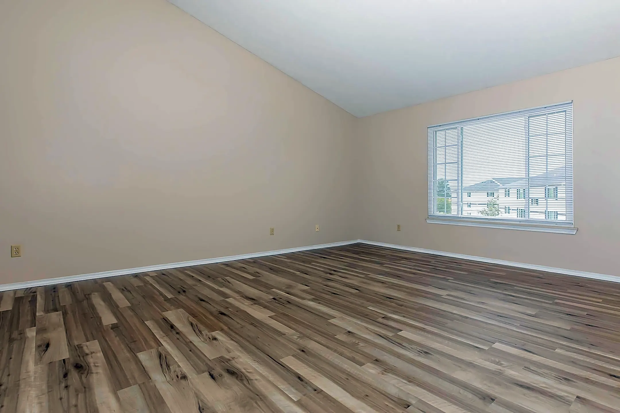 Cambridge Court Apartments 14909 Hummel Rd Brookpark, OH Apartments for Rent Rent.