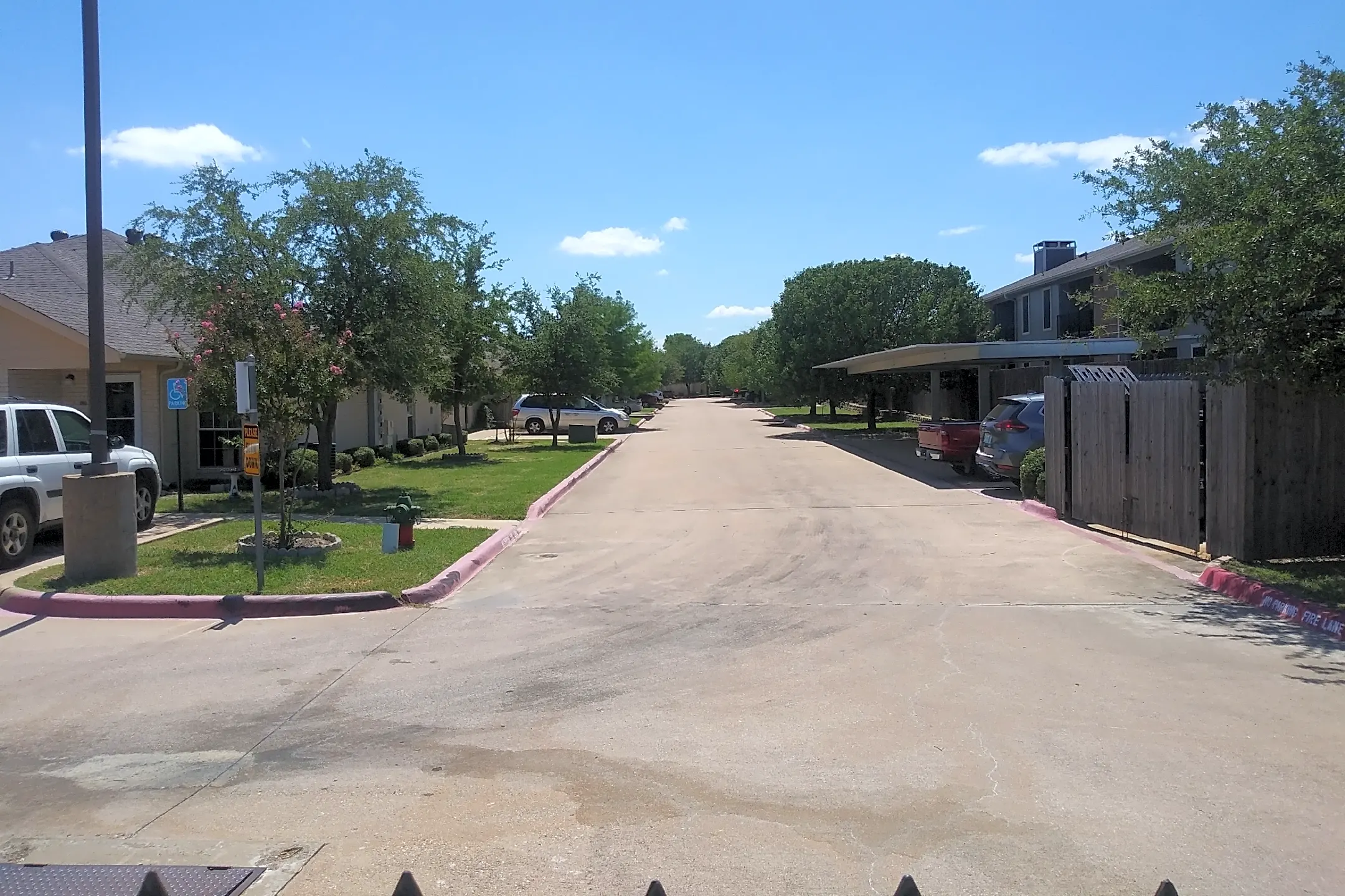 Oak Timber White Settlement - 8401 Tumbleweed Trl | Fort Worth, TX ...