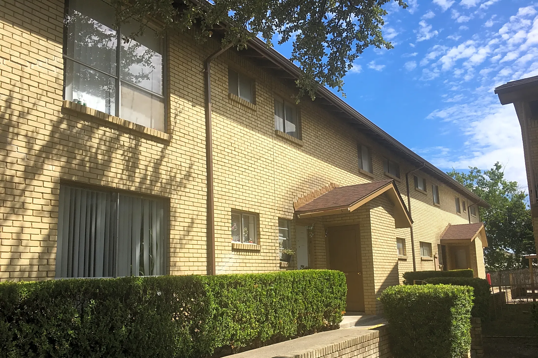 executive-apartments-158-de-chantle-rd-san-antonio-tx-for-rent-rent