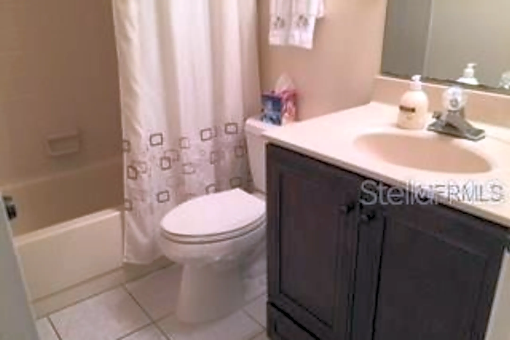Bathroom - 5271 Willow Links #49 - Sarasota, FL