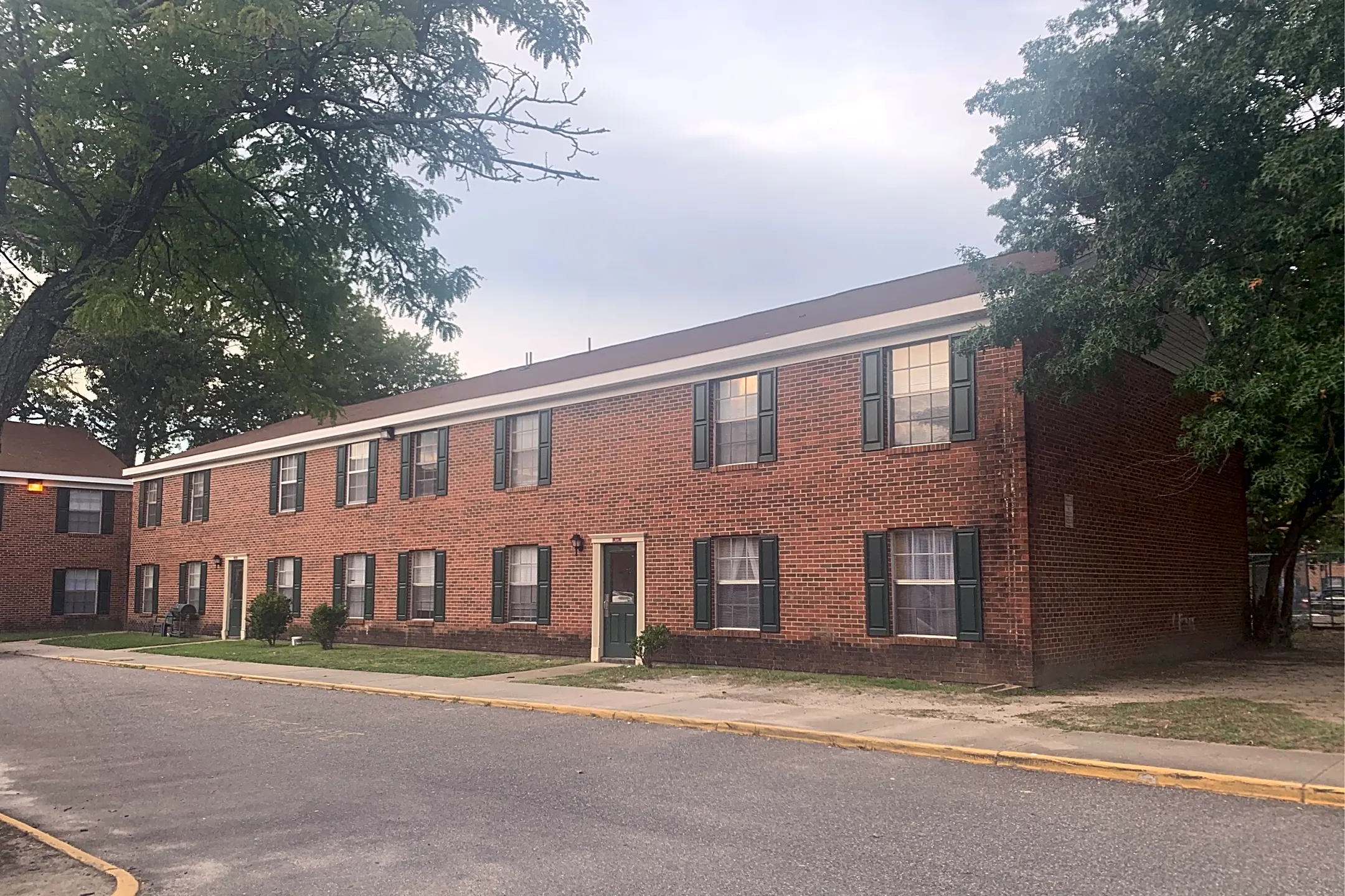 Regency Square Apartments - Newport News, Va 23601