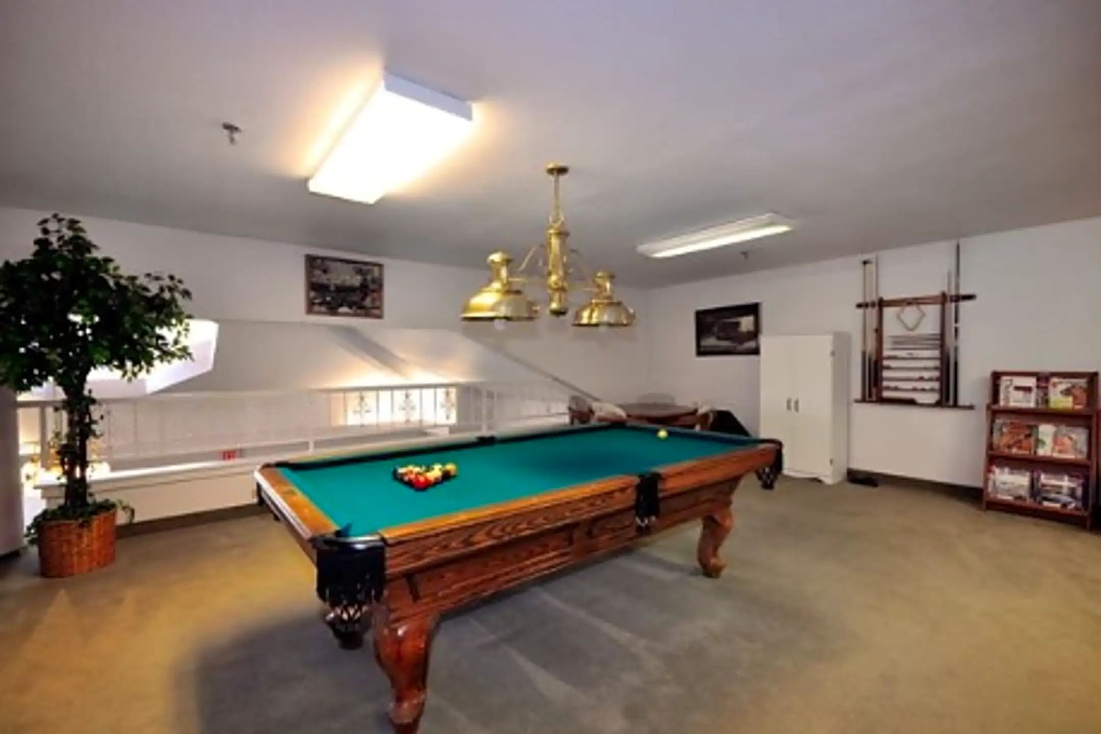 Essington Place 901 Essington Rd Joliet, IL Apartments for Rent Rent.