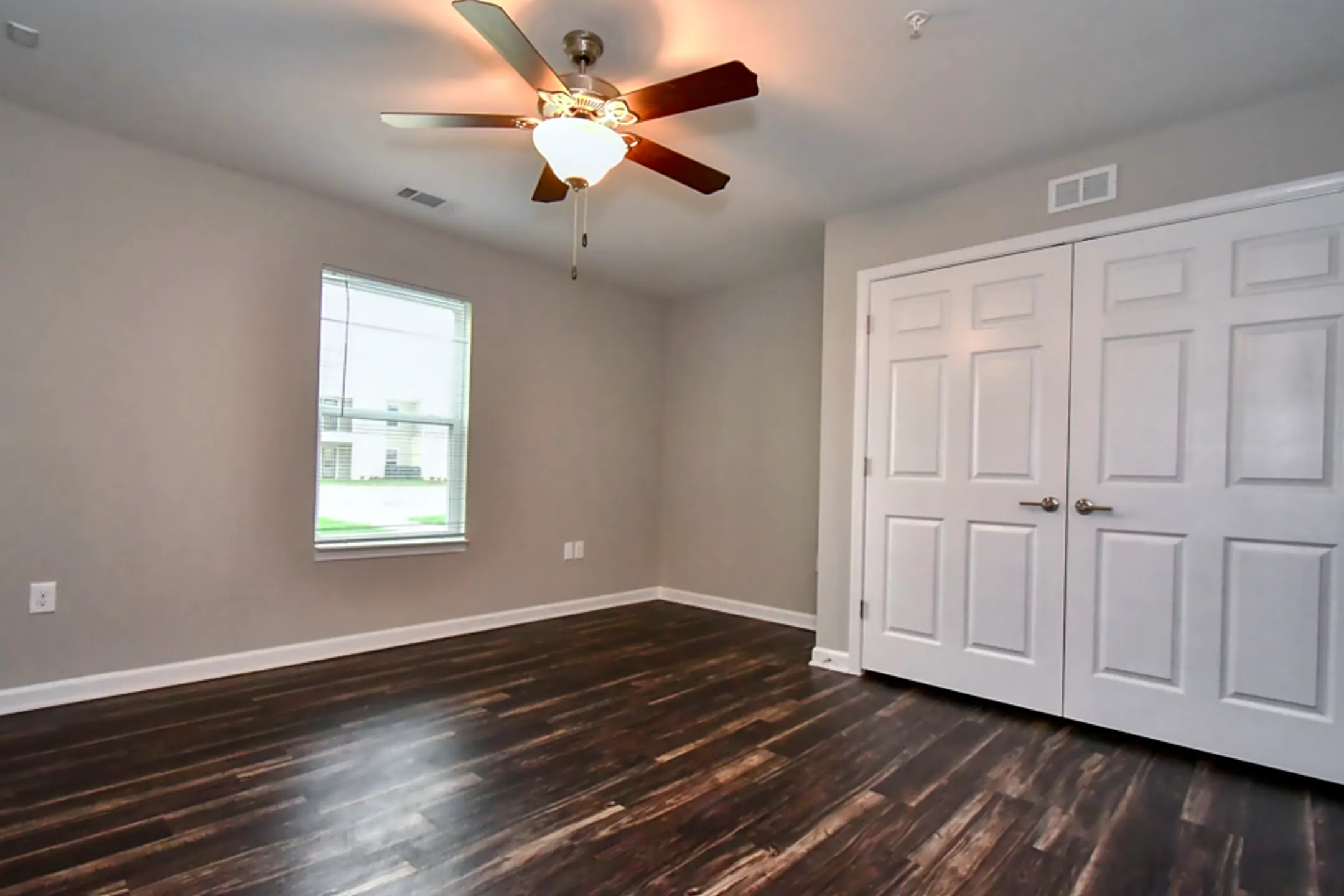 La Grange Springs 1005 Springs Loop La Grange, TX Apartments for