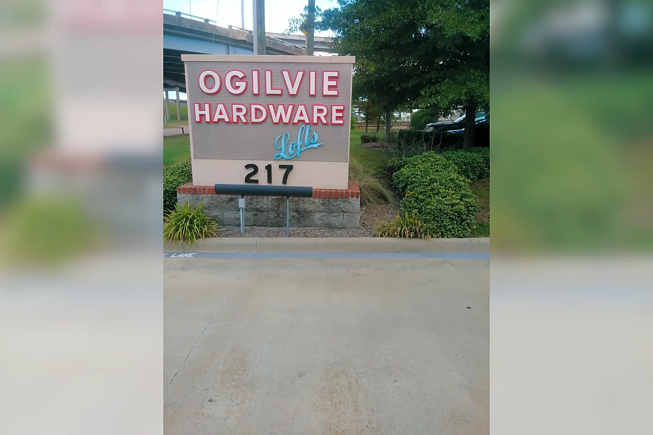 Ogilvie Hardware Lofts Apartments Shreveport, LA 71101