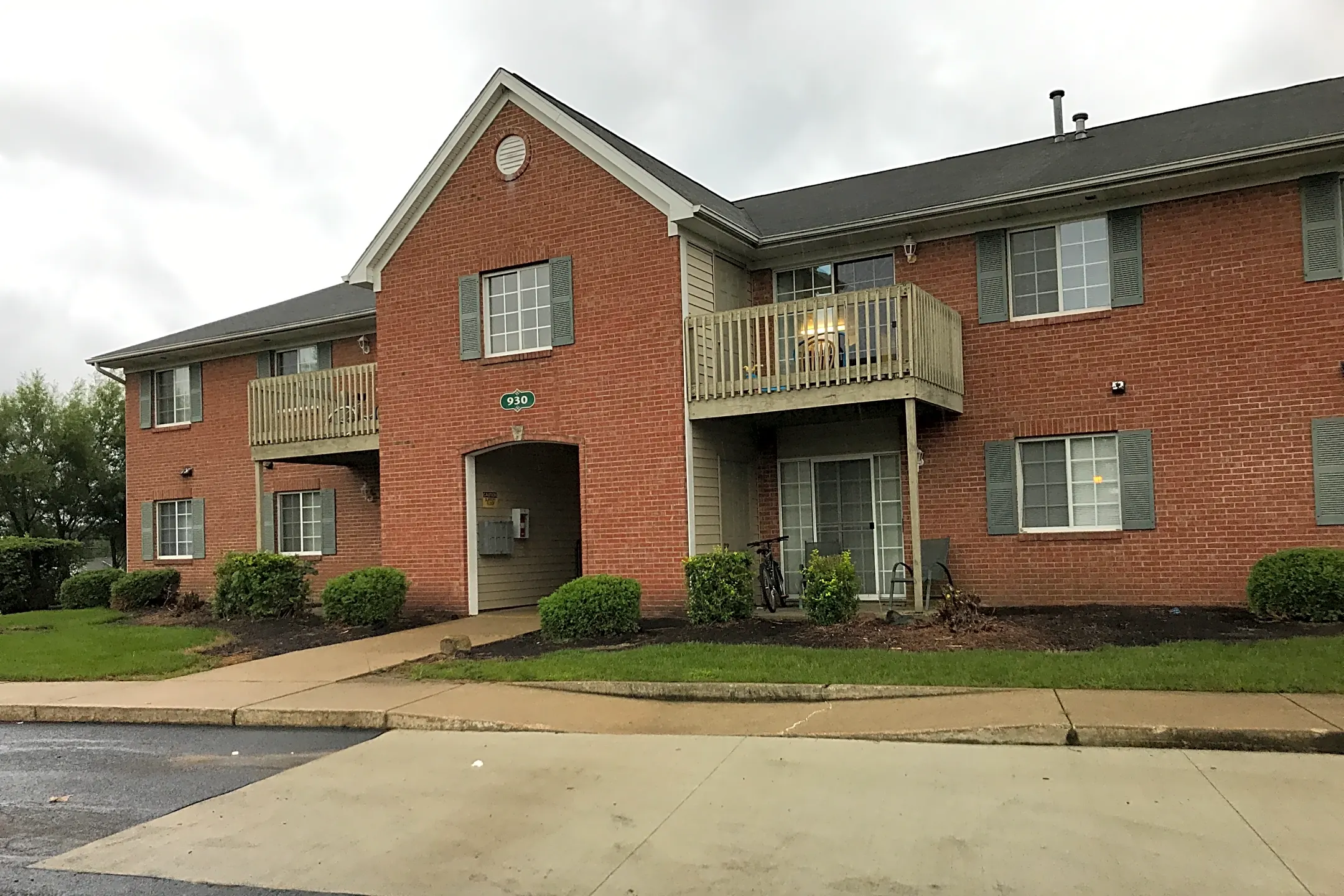 Orchard Plaza Apartments - Fort Wayne, IN 46825