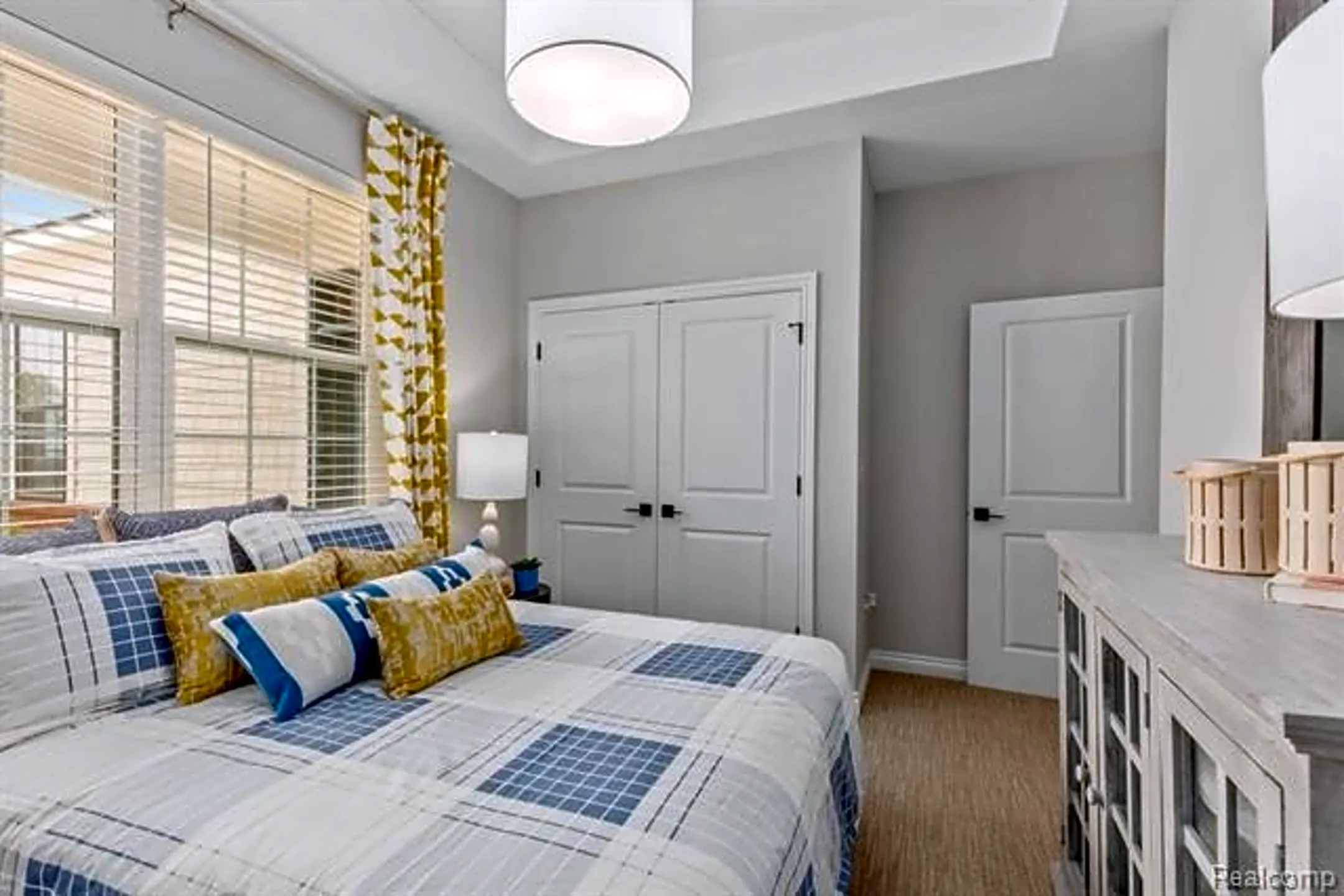 Bedroom - 10920 Pickerel Lk Dr #10663 - Brighton, MI