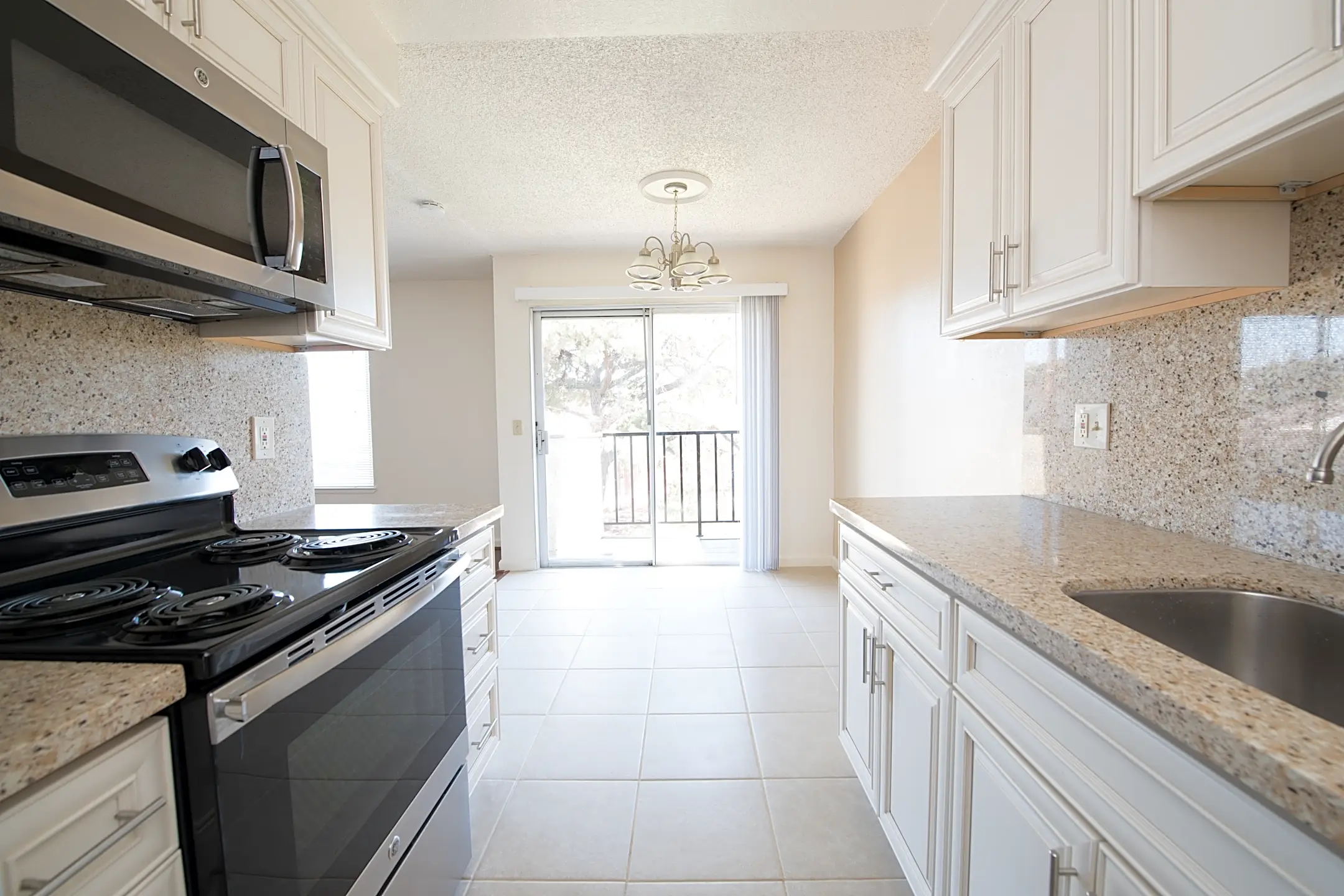 651 E Travis Blvd 651 E Travis Blvd unit 010 Fairfield, CA Houses