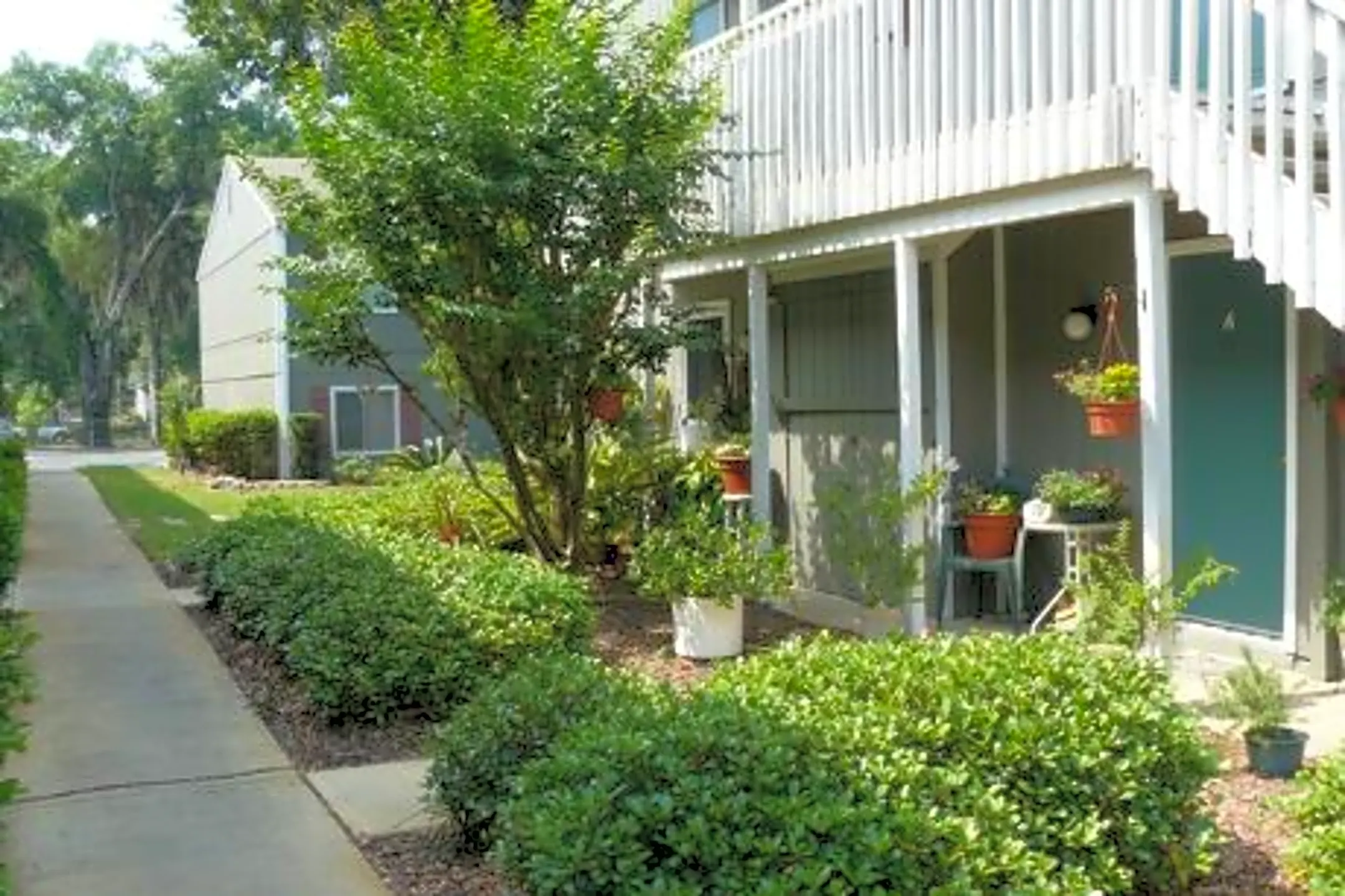 Lyn Gardens Apartments Deland, FL 32724