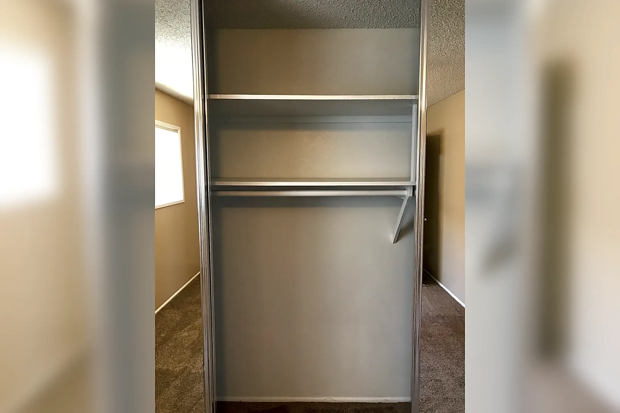 Valencia Park Apartments 171 S Valencia St La Habra, CA Apartments