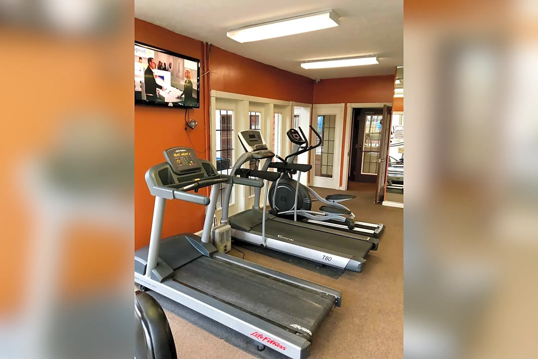 Fitness Weight Room - Steeplechase Apartments - Centerville, OH