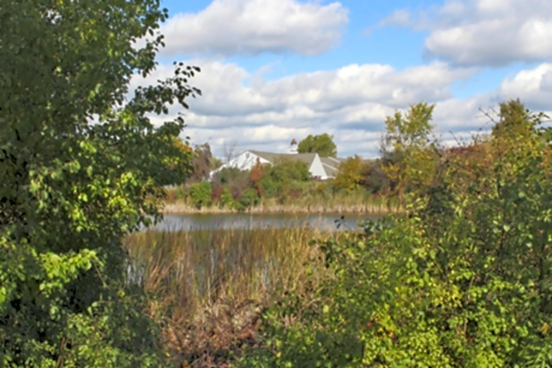 Turtle Creek Apartment Homes 1 Oak Creek Ln Pontiac, MI Apartments for Rent Rent.