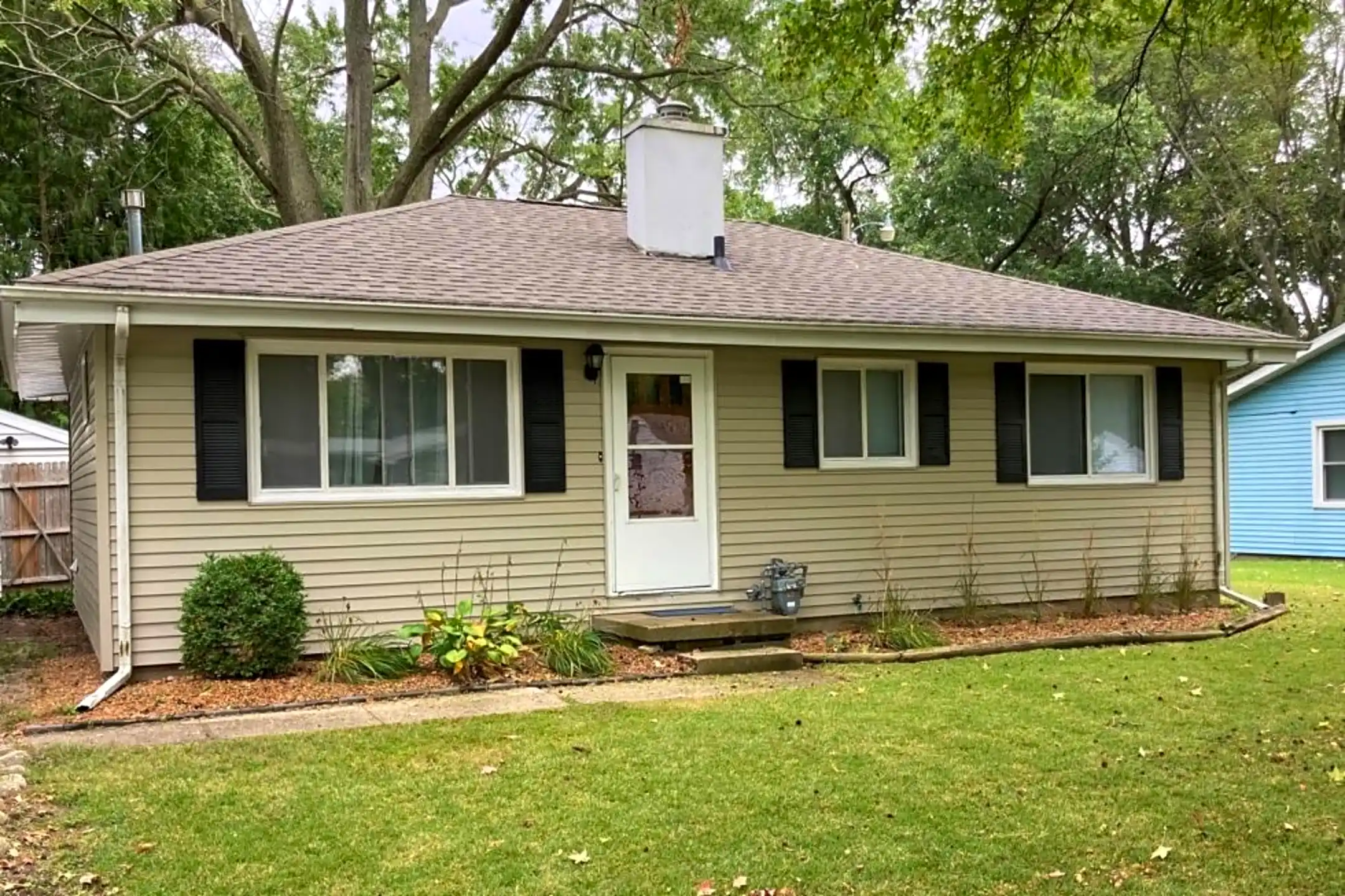 1807 Meadow Dr Champaign, IL Houses for Rent Rent.