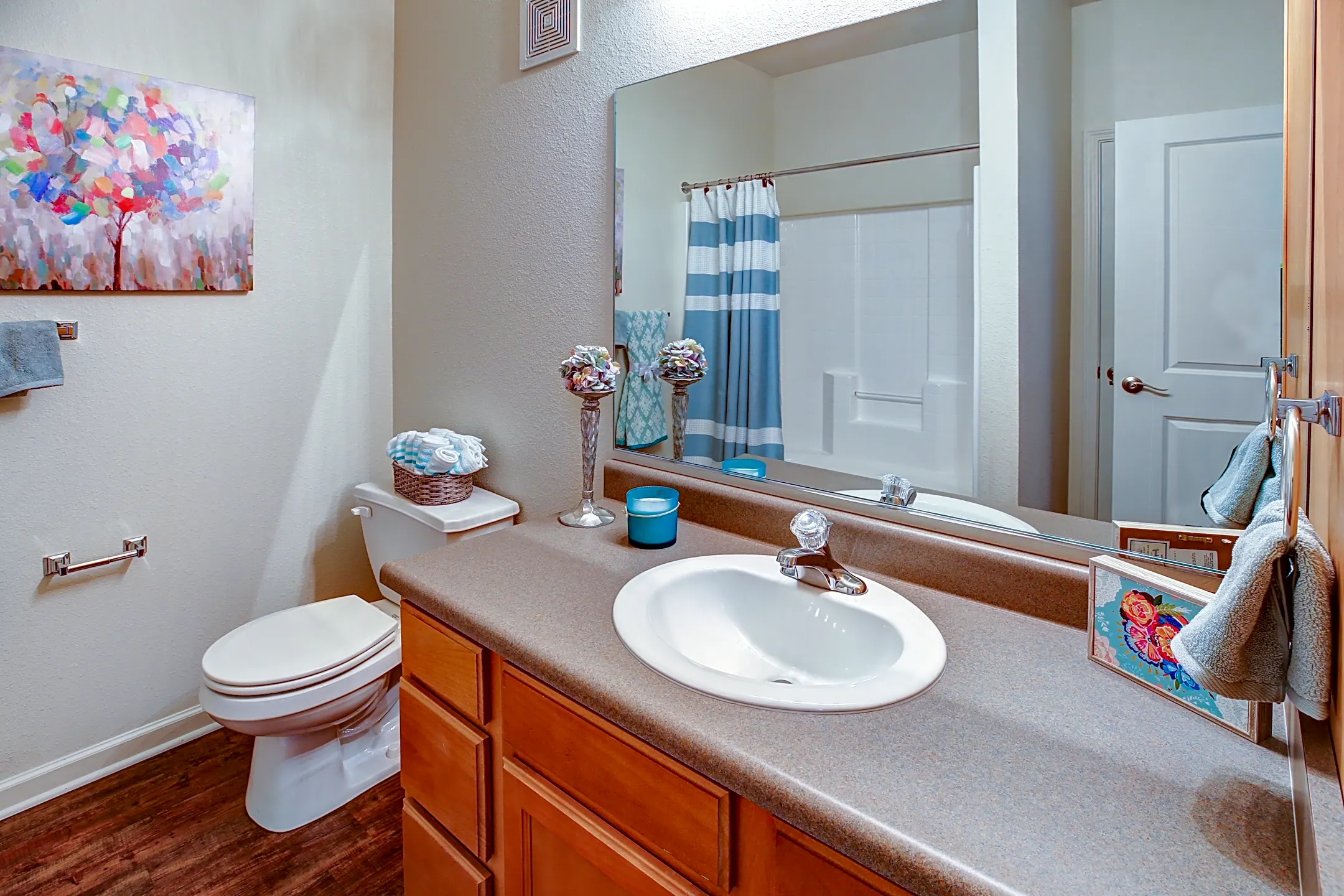 Lakeshore Apartments 727 Beachfront Dr Evansville, IN Apartments