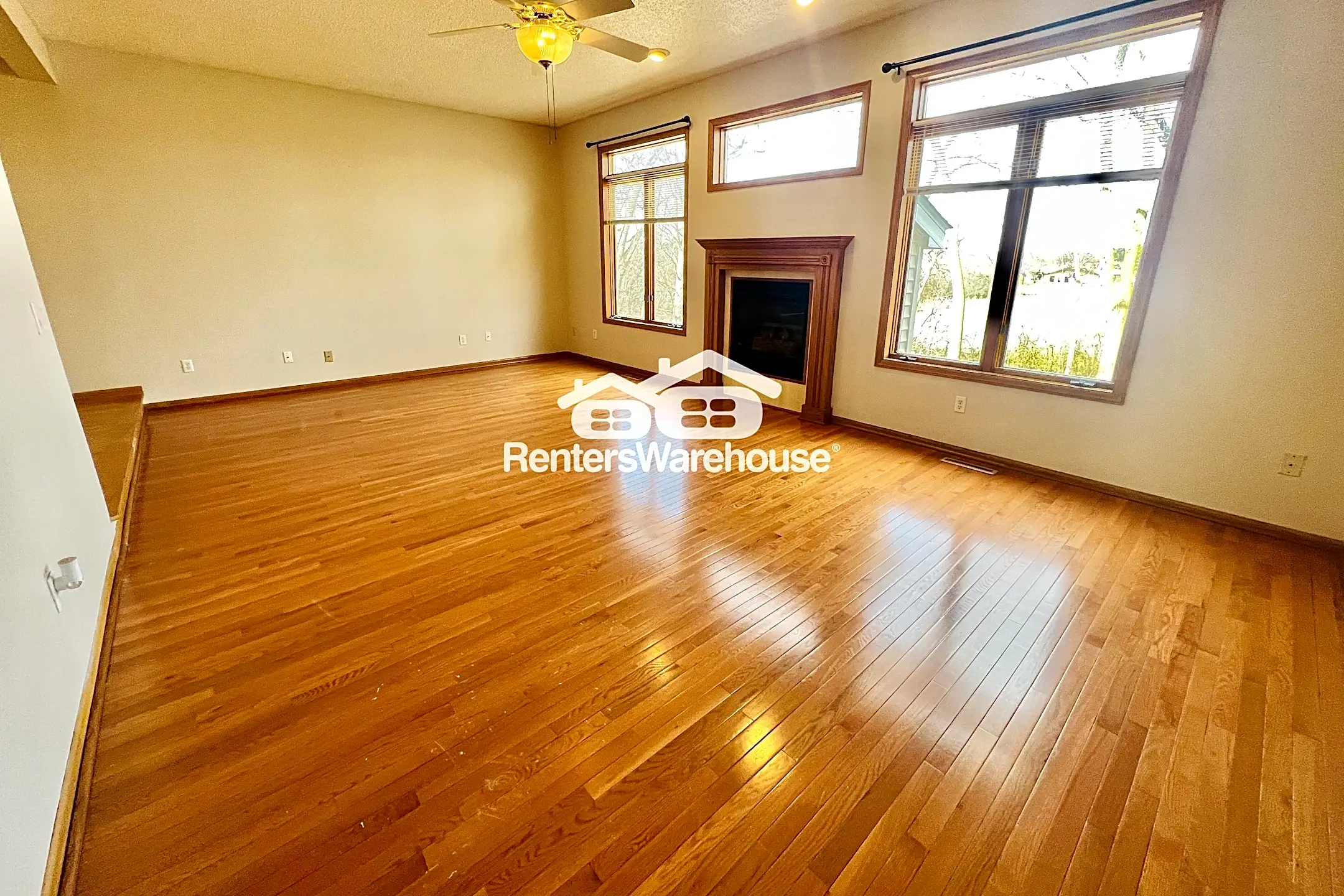 2059 Pin Oak Dr Eagan, MN Houses for Rent Rent.