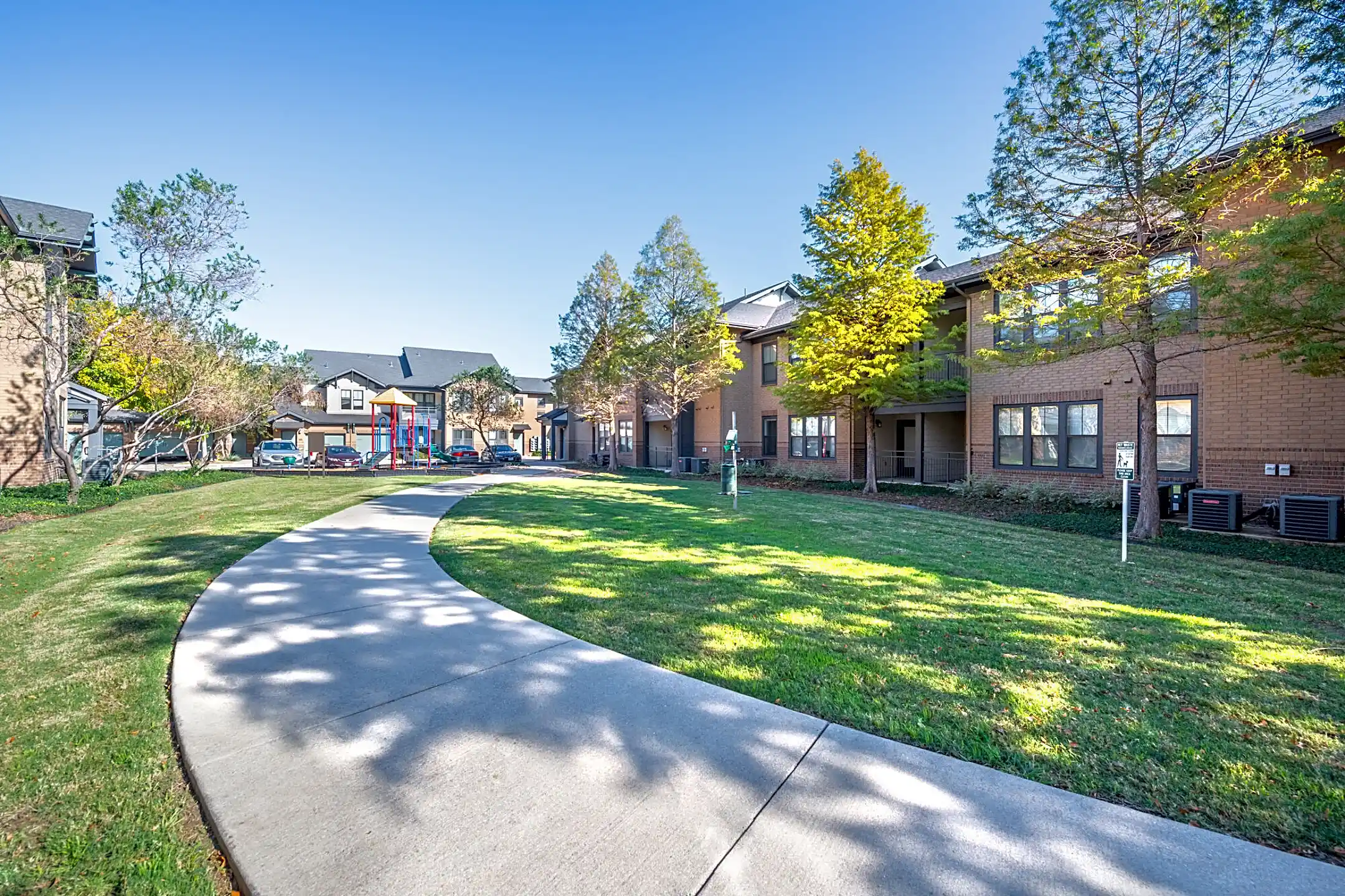 Creekside Townhomes Richardson, TX 75080