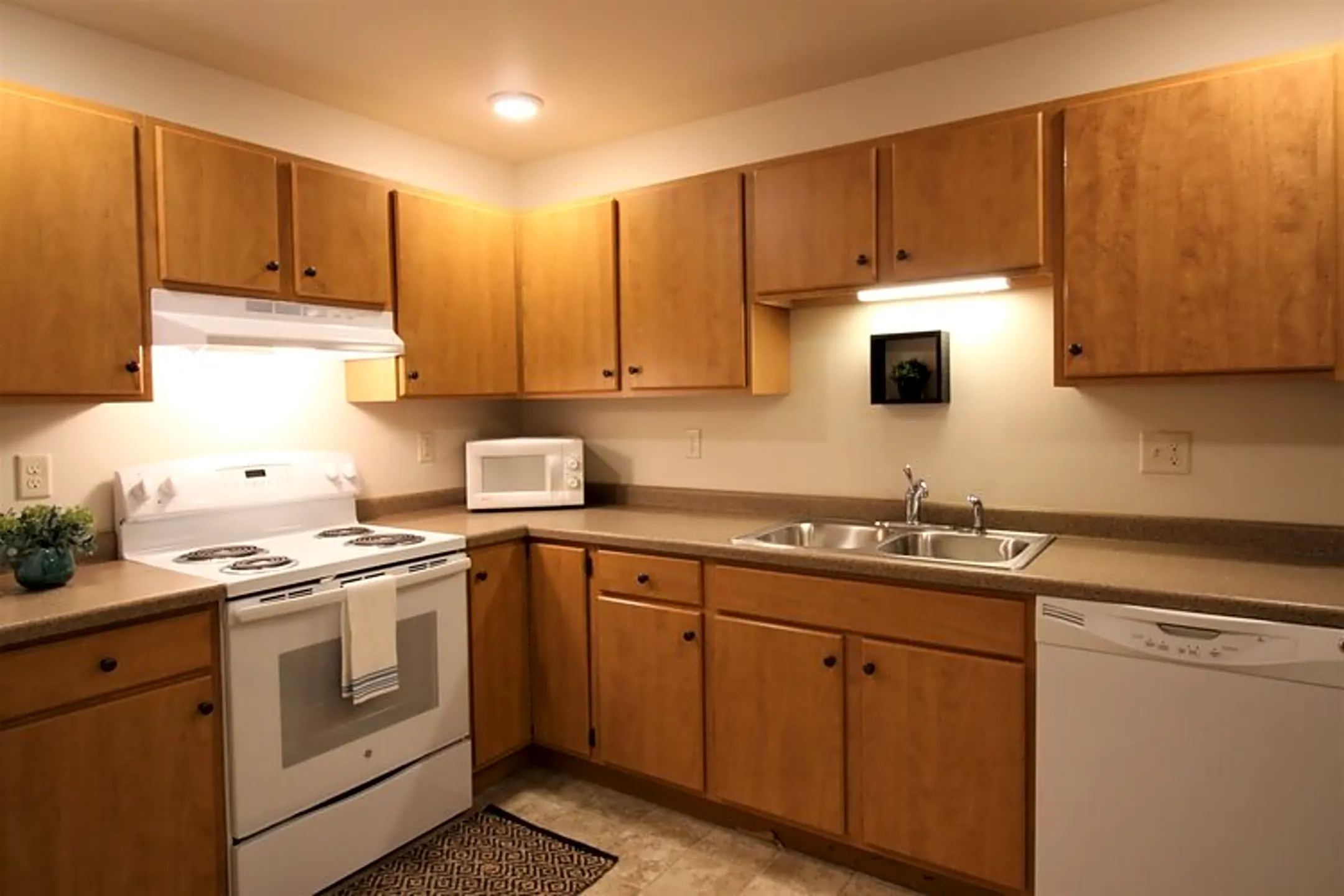 Willow Estates 3500 Willow Dr Plover, WI Apartments for Rent Rent.