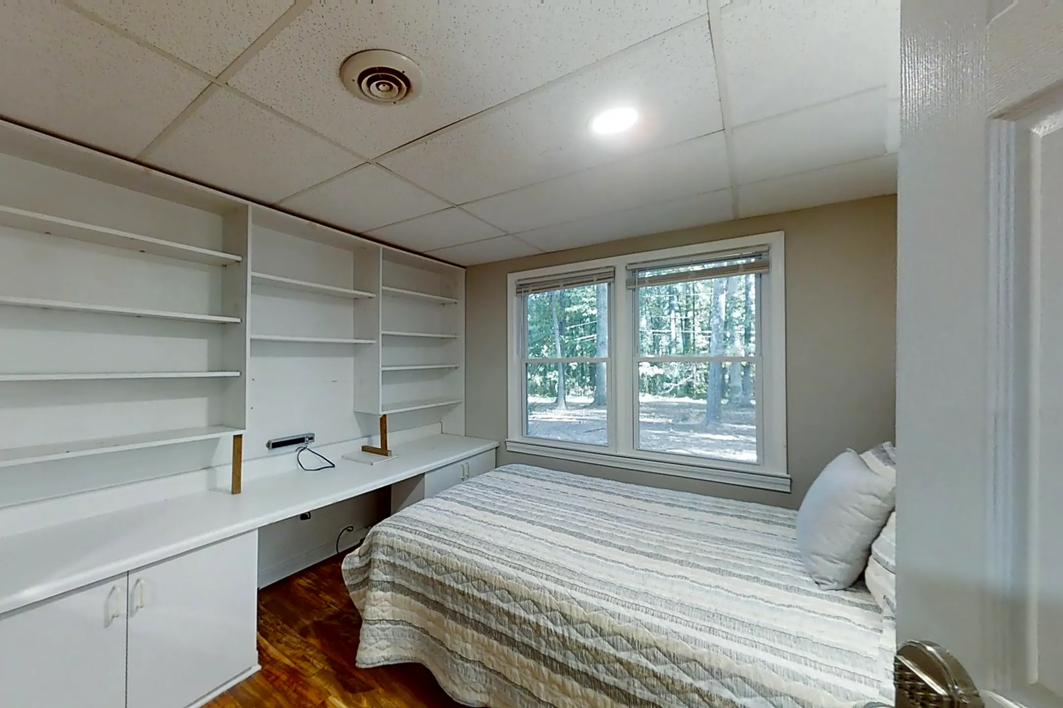 1589 Whisperwood Trail Stone Mountain, GA Apartments for Rent Rent.