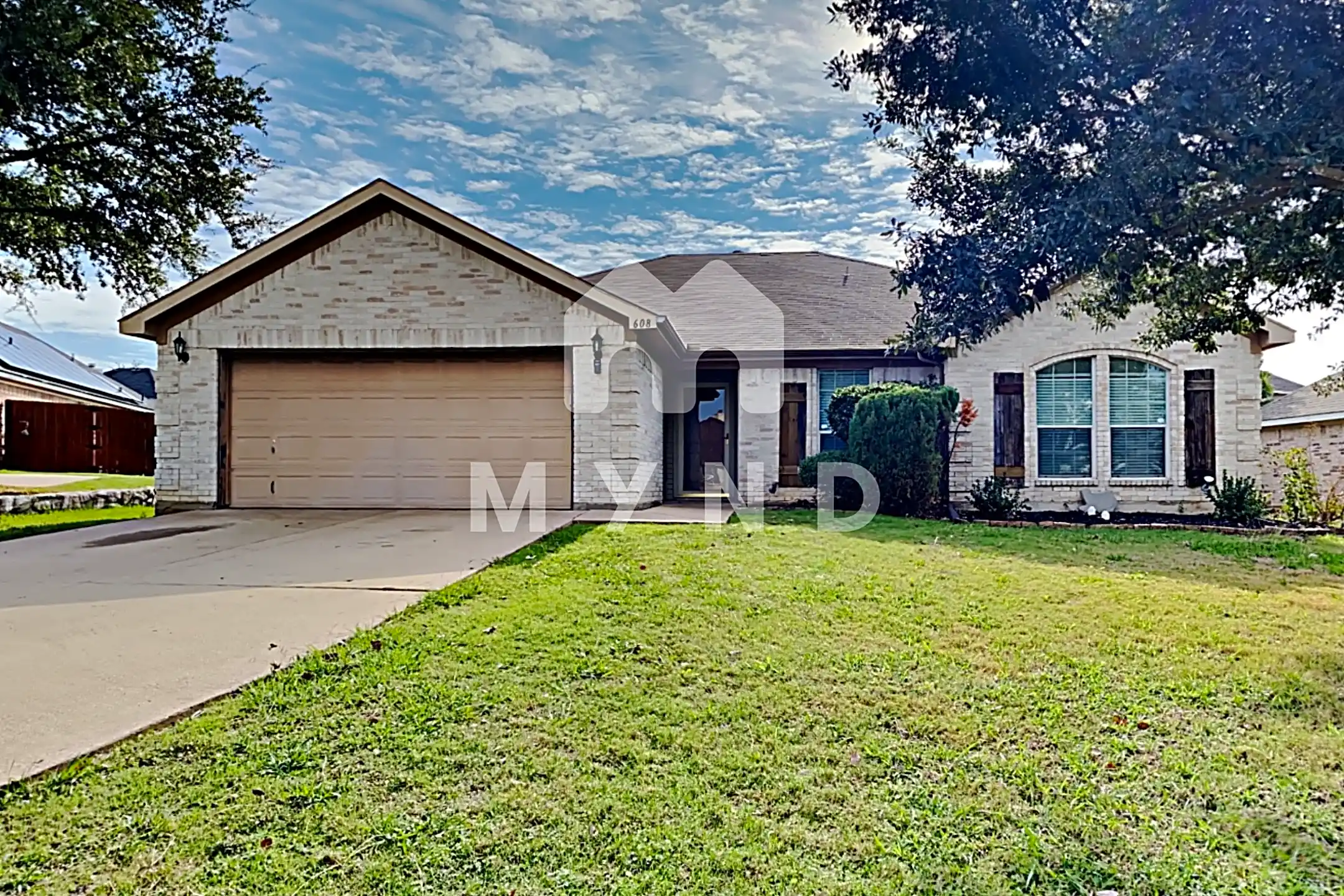 608 Dorchester Lane Houses Mansfield, TX 76063