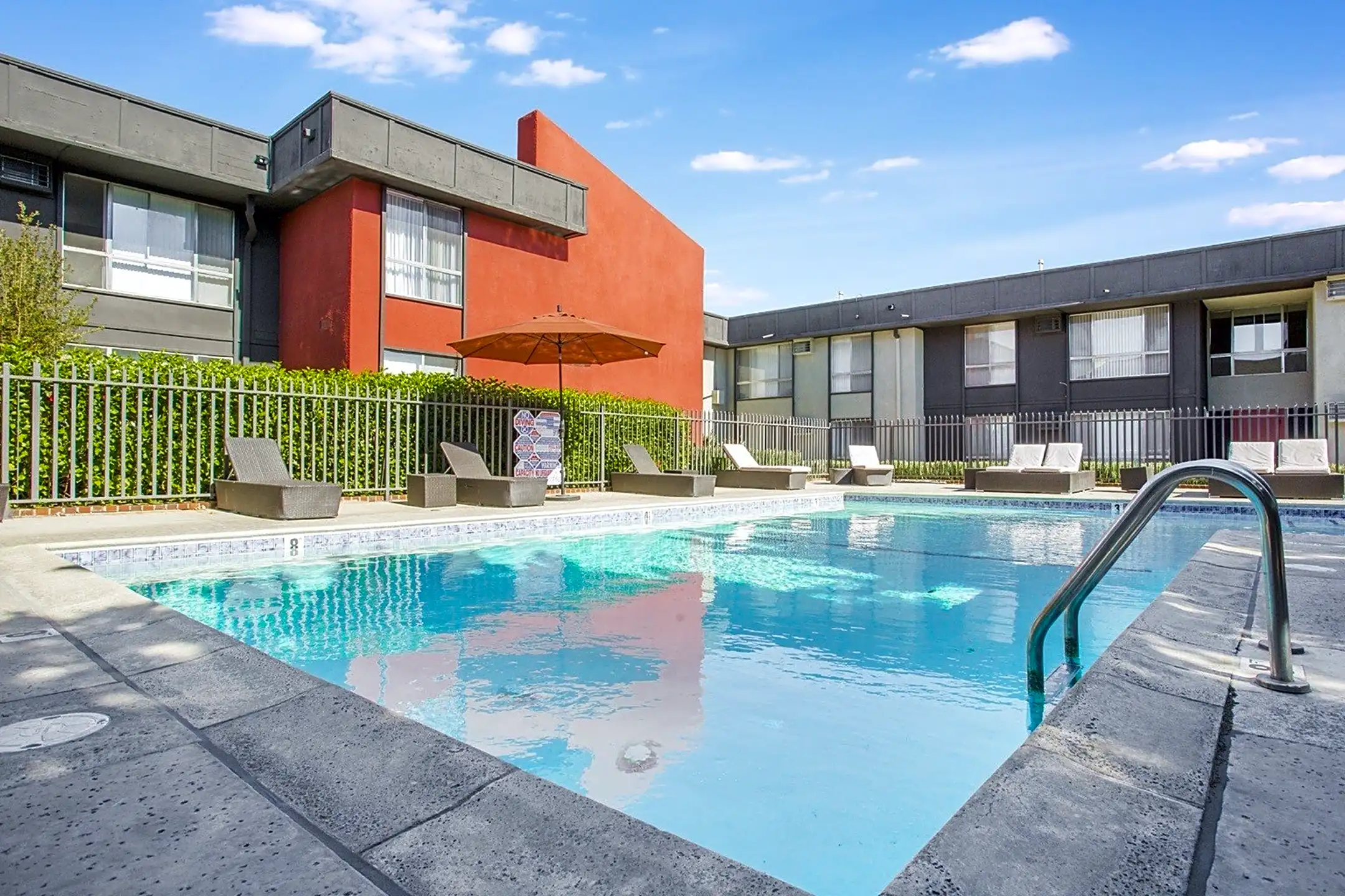 Pool - Allure-Canoga Park - Canoga Park, CA