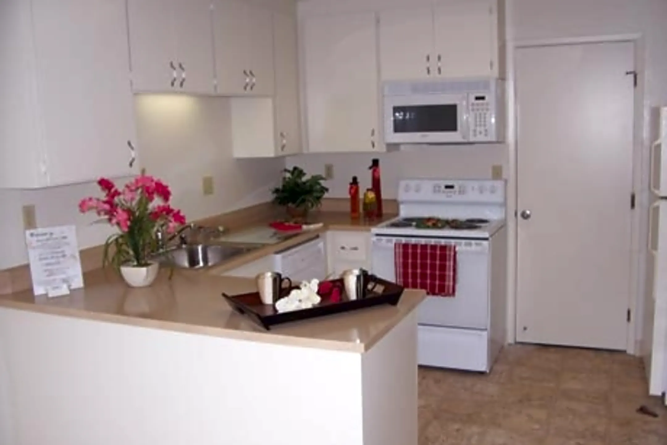 Anita Townhomes 1997420014 Anita Avenue Castro Valley, CA Apartments for Rent Rent.