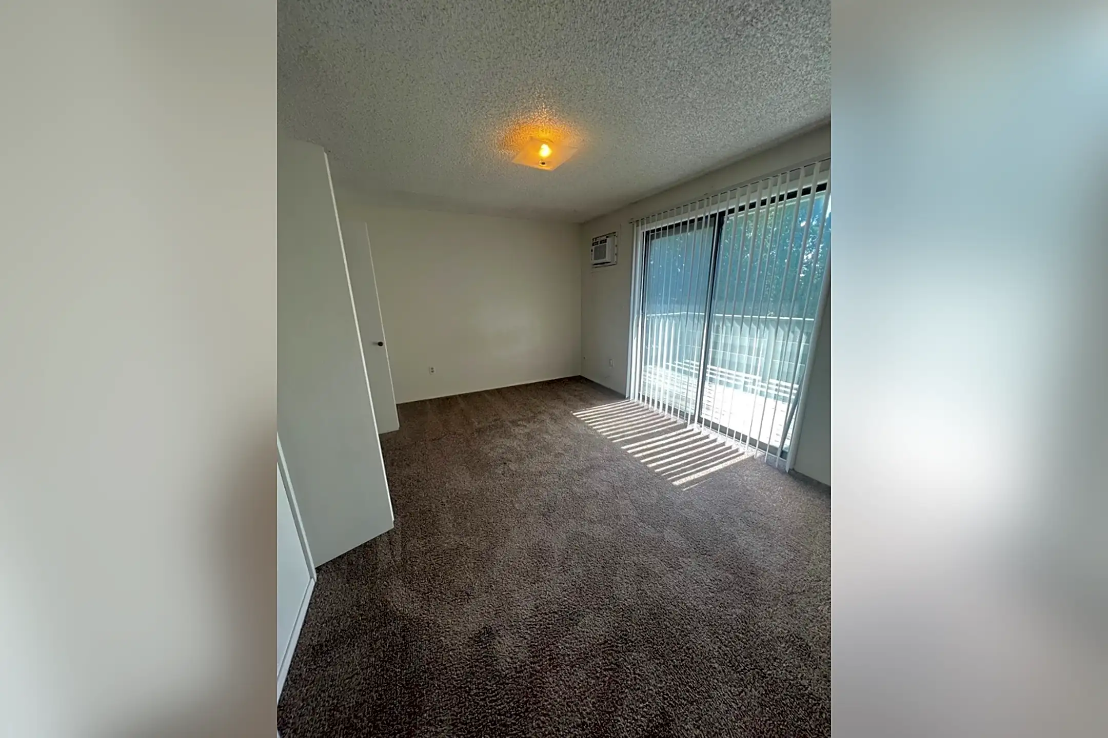 Living Room - 6773 W Douglas St - Boise, ID