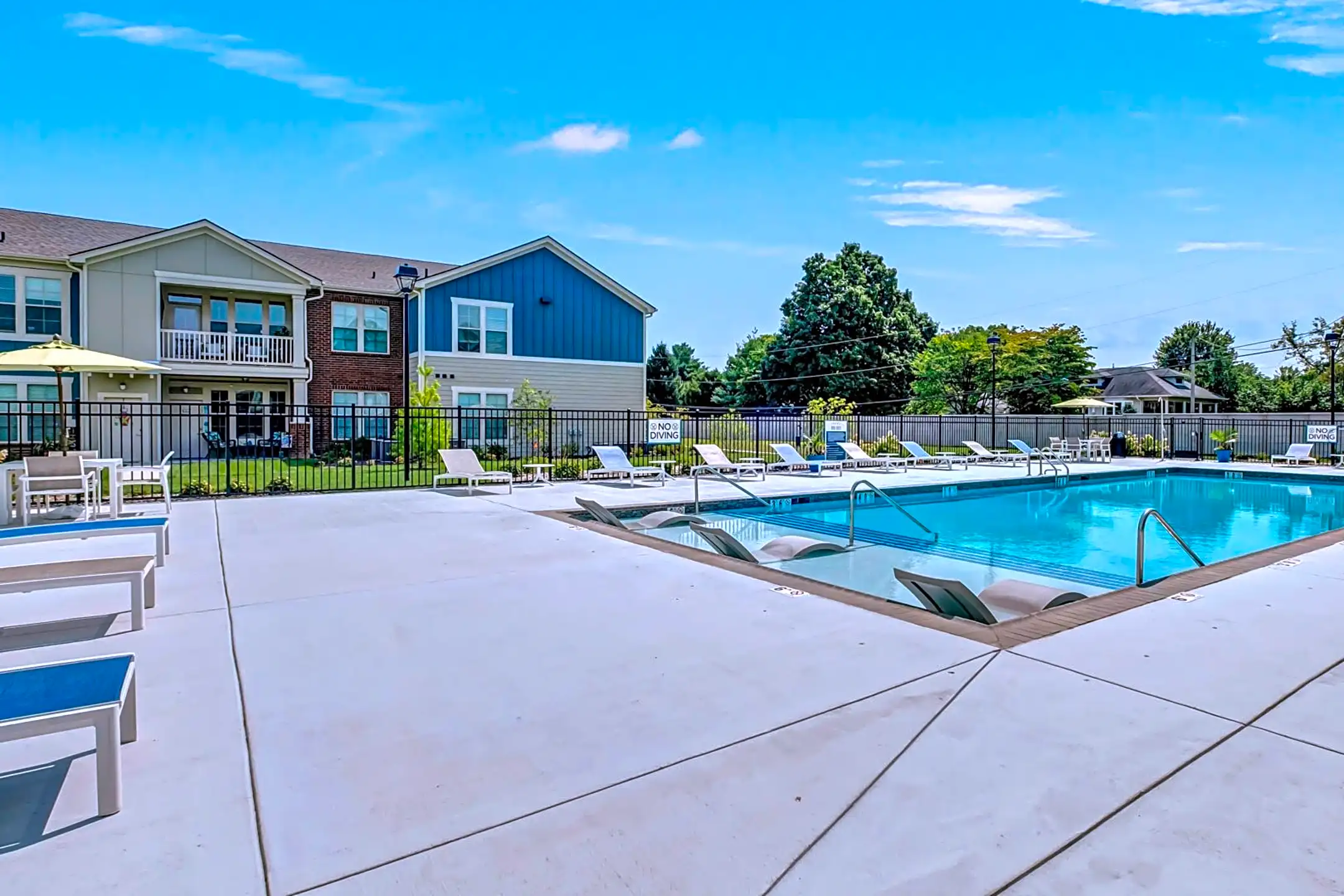 Springs at LaGrange Apartments Louisville, KY 40223