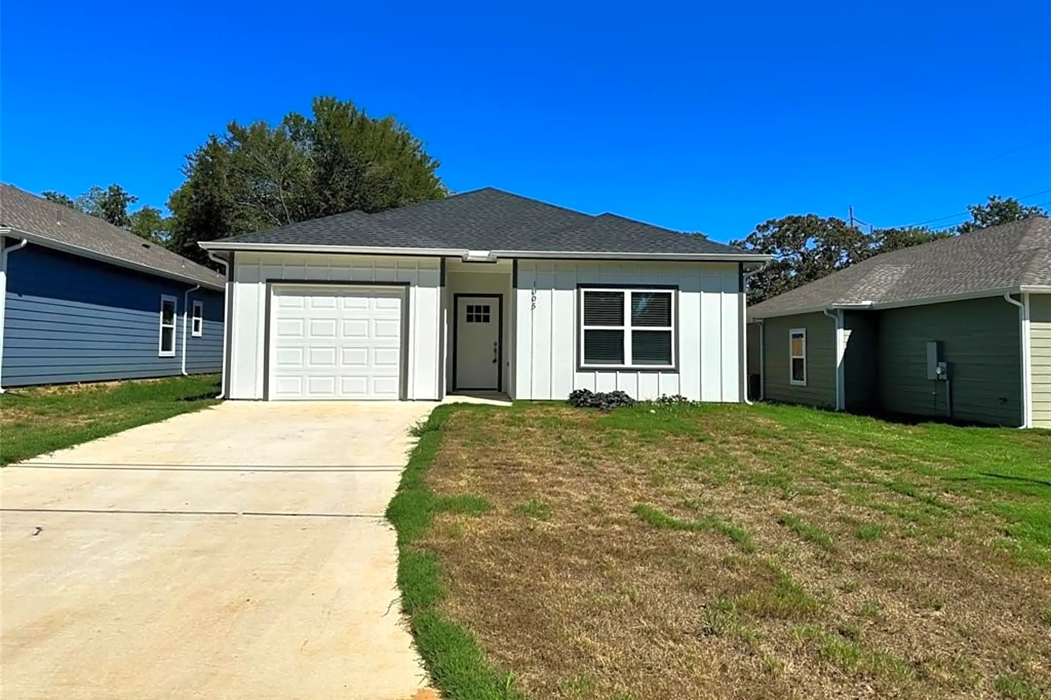 1005 Dubois St Denison, TX Houses for Rent Rent.