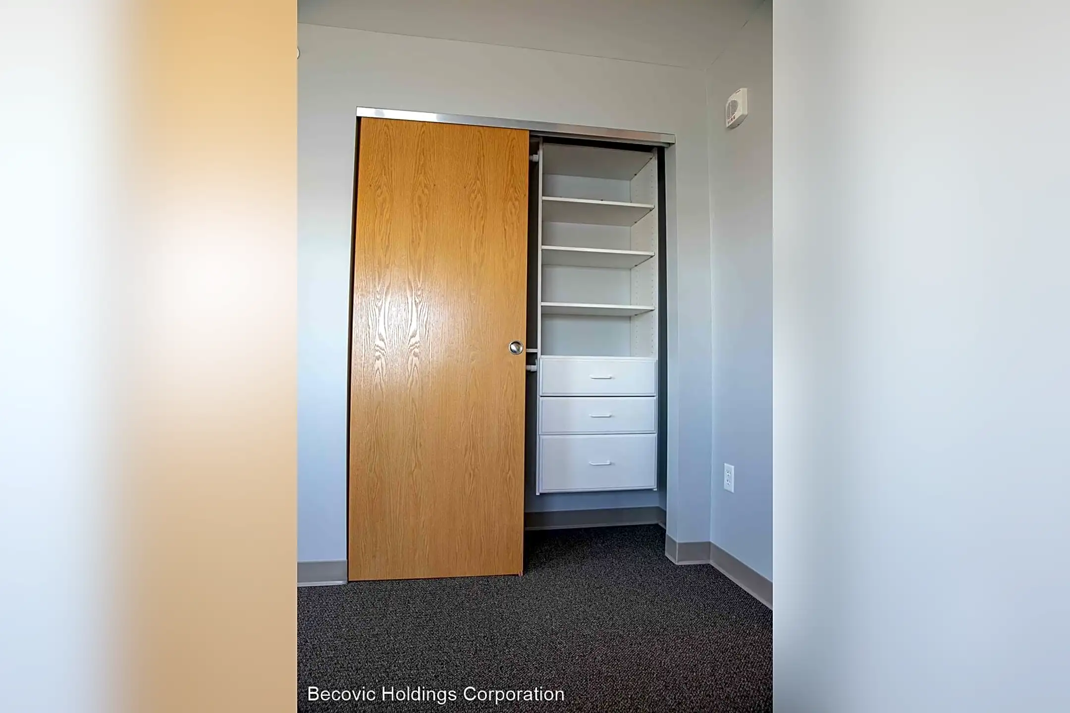 Bedroom - WaterFront Apartments - Moline, IL