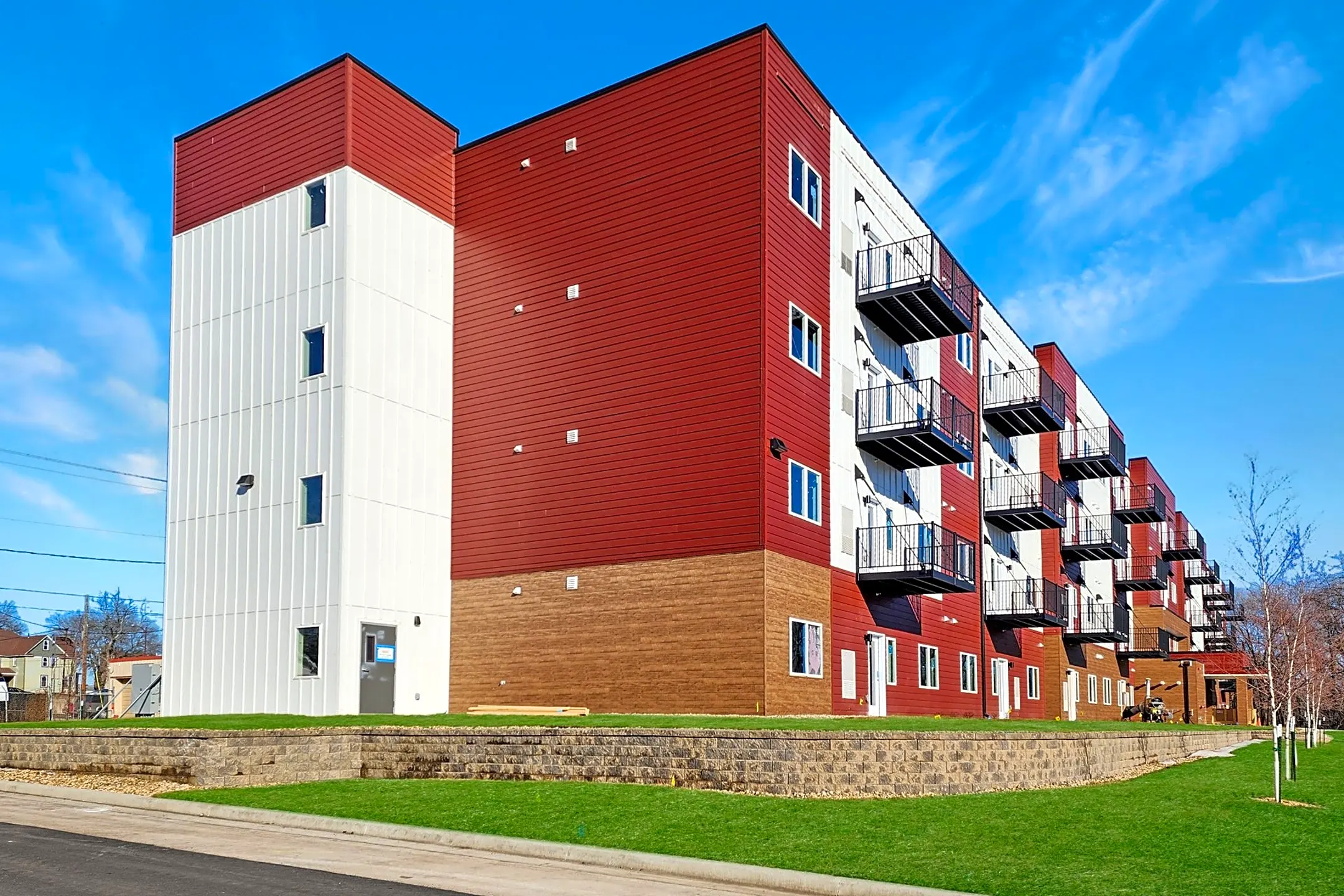 The River Apartments & Townhomes Apartments Mason City, IA 50401