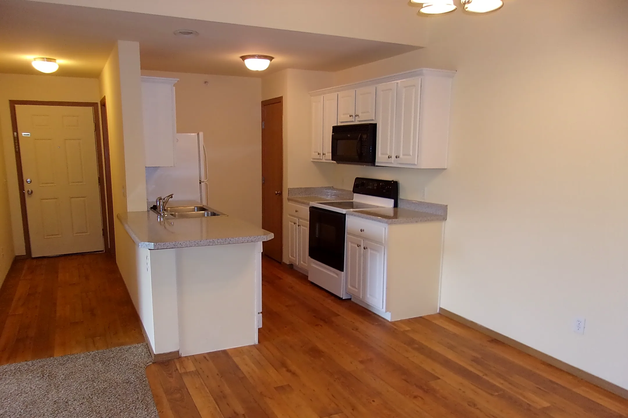 Cedar Place Apartments - Republic, MO 65738