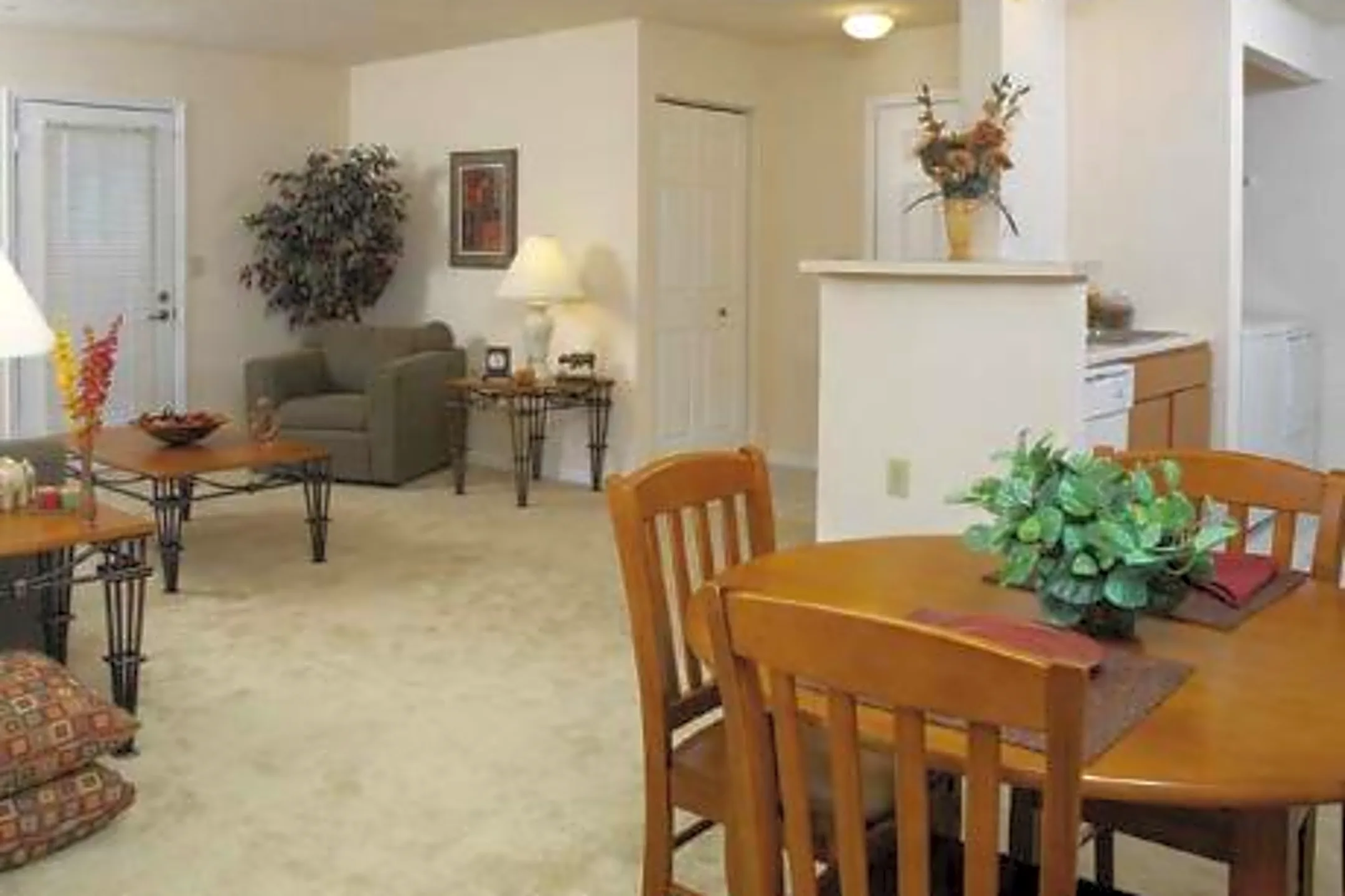 Arbors at Honey Creek 200 W Wheeler Ave Terre Haute, IN Apartments