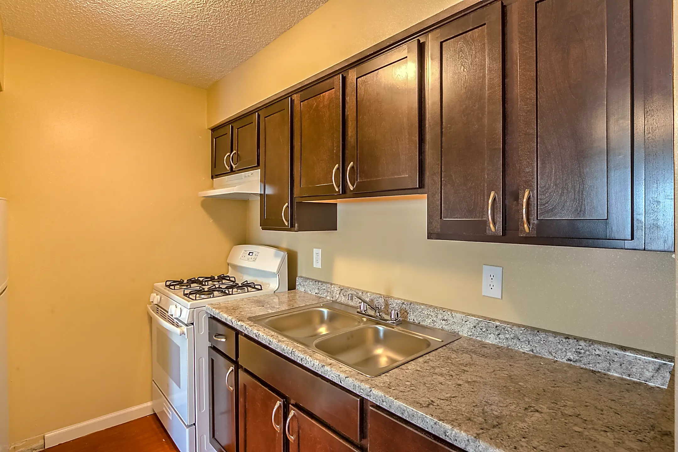 ABQ Elevate 1001 Louisiana Blvd NE Albuquerque, NM Apartments for